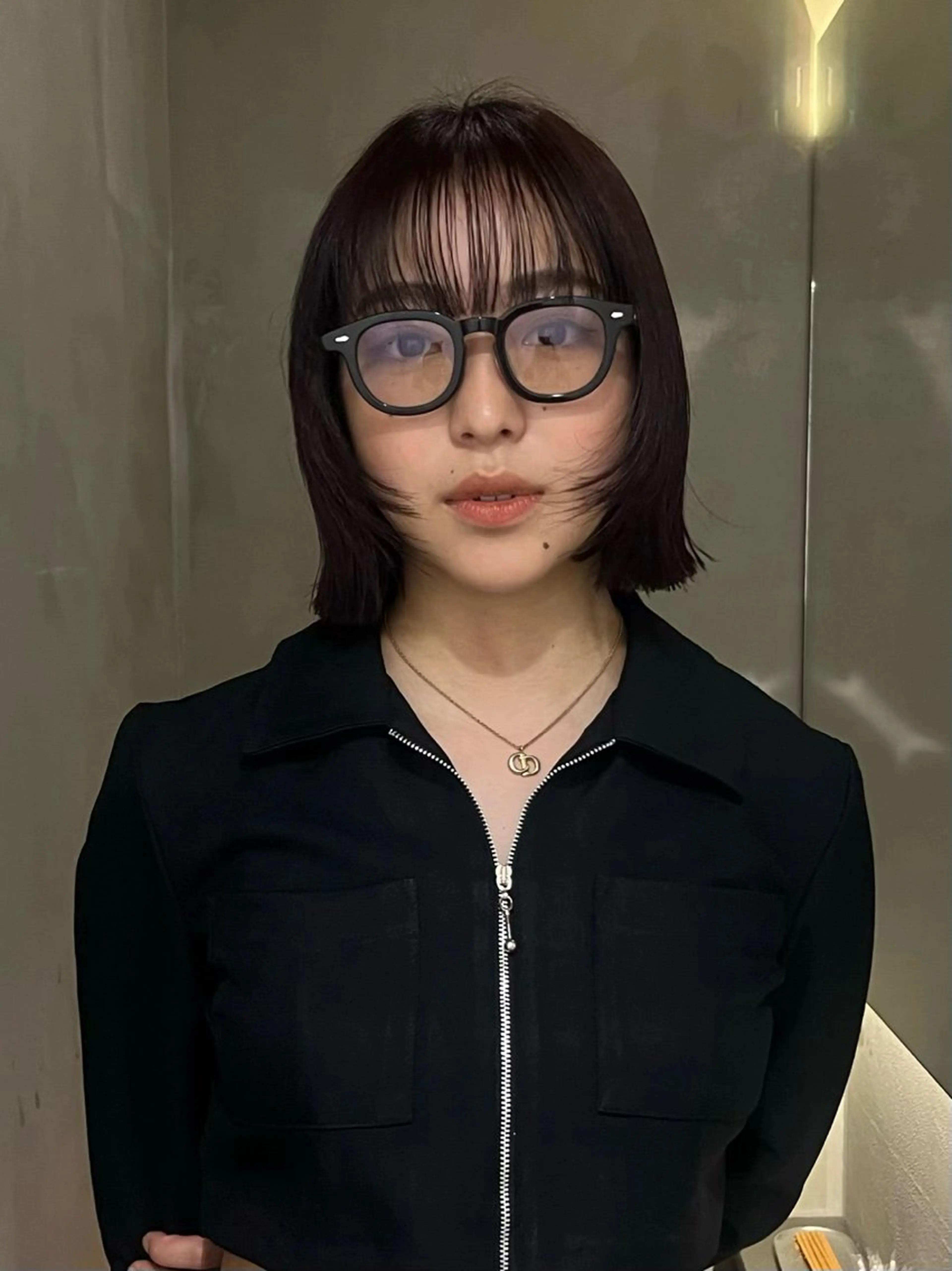 ショート カラー MISAKI🪐 縮毛矯正のヘアスタイル