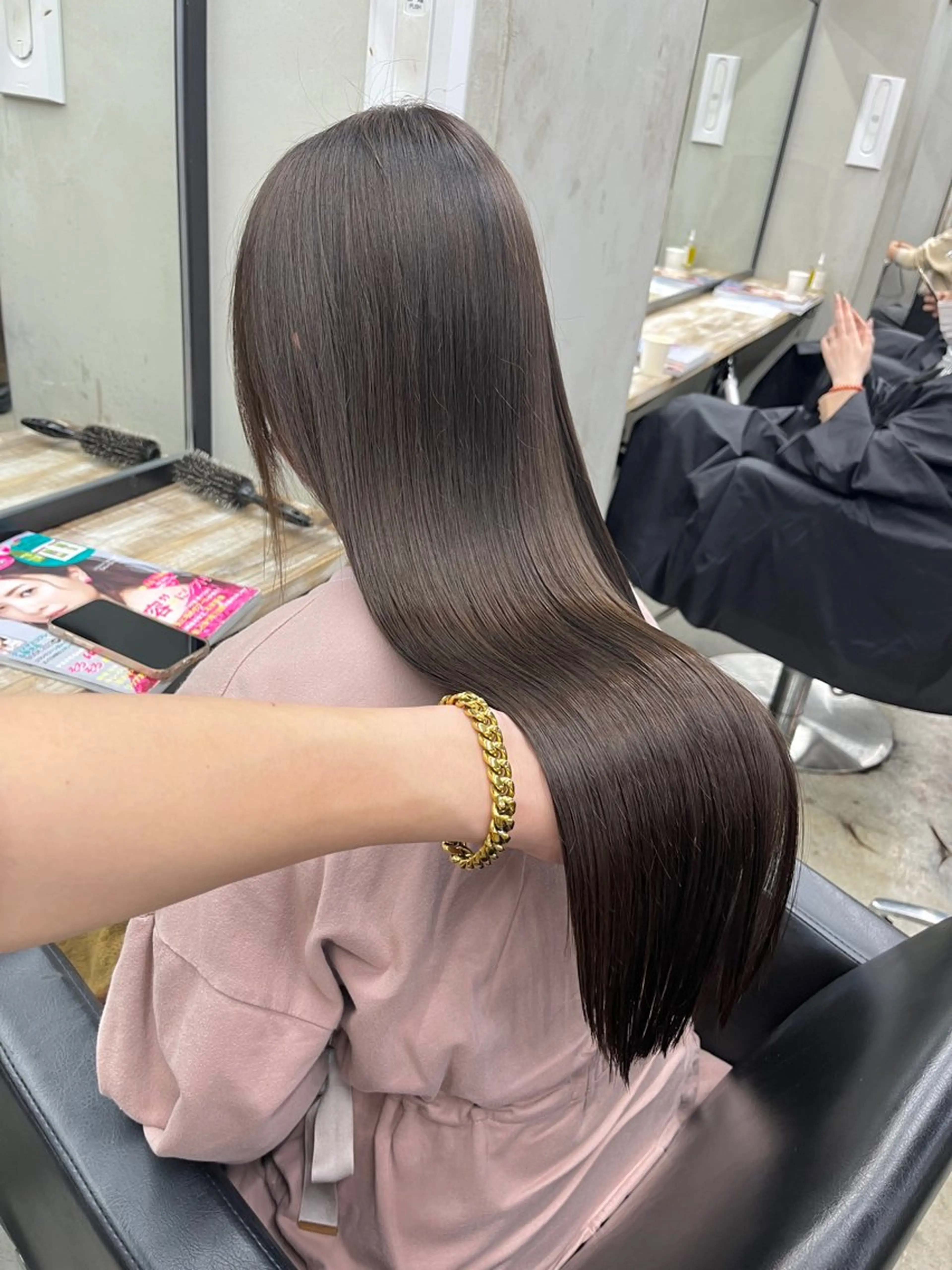 ミディアム カラー パーマ ヘアアレンジ メンズ キッズ カット ヘアカラー トリートメント ヘアセット 丁寧なカウンセリング 🌿Chiemi🌿のヘアスタイル