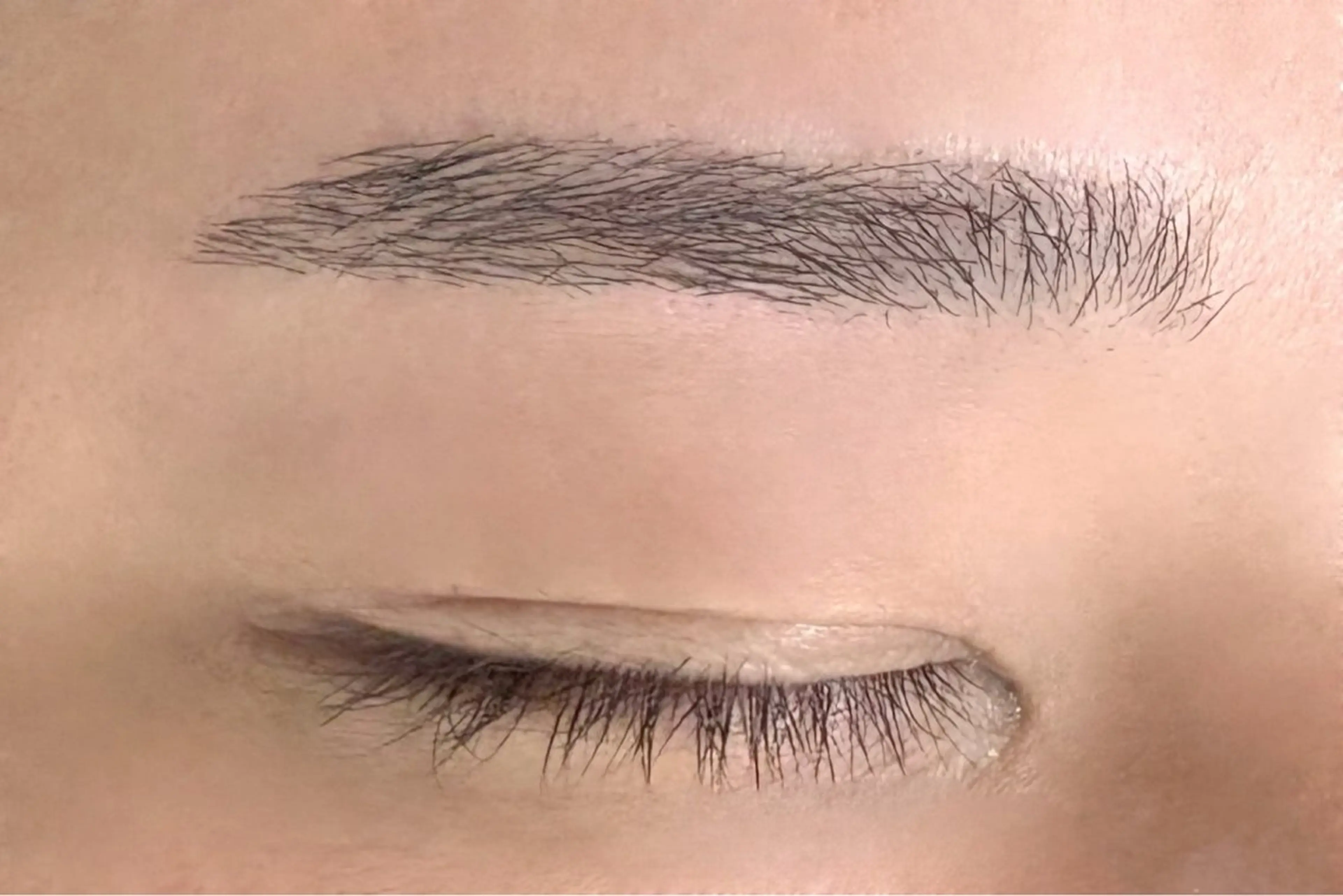 アイブロウ ワックス脱毛 🍀Alba🍀 越川の眉毛・アイブロウイメージ