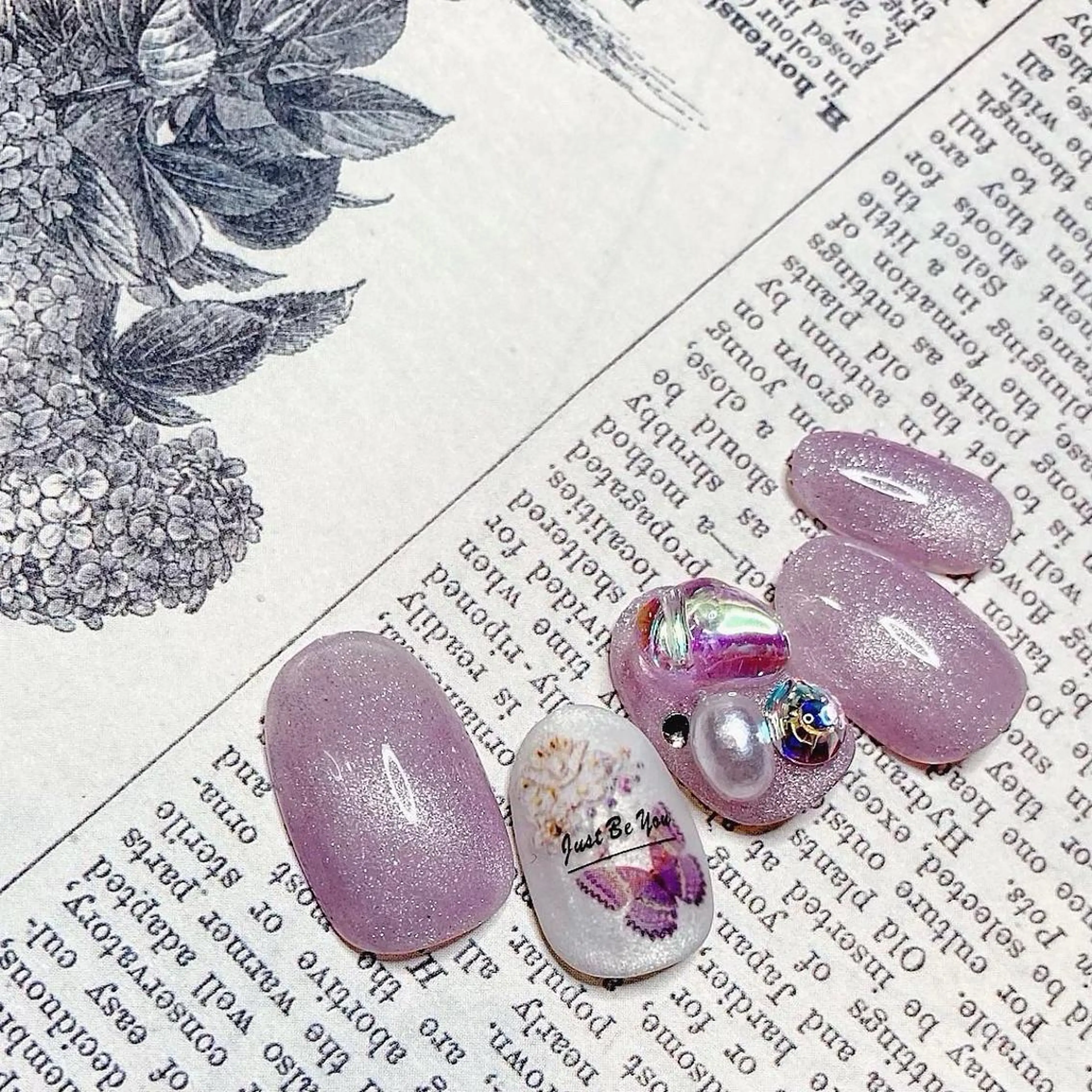 ネイル NOIROUGE所属・NOI ROUGEのネイルデザイン