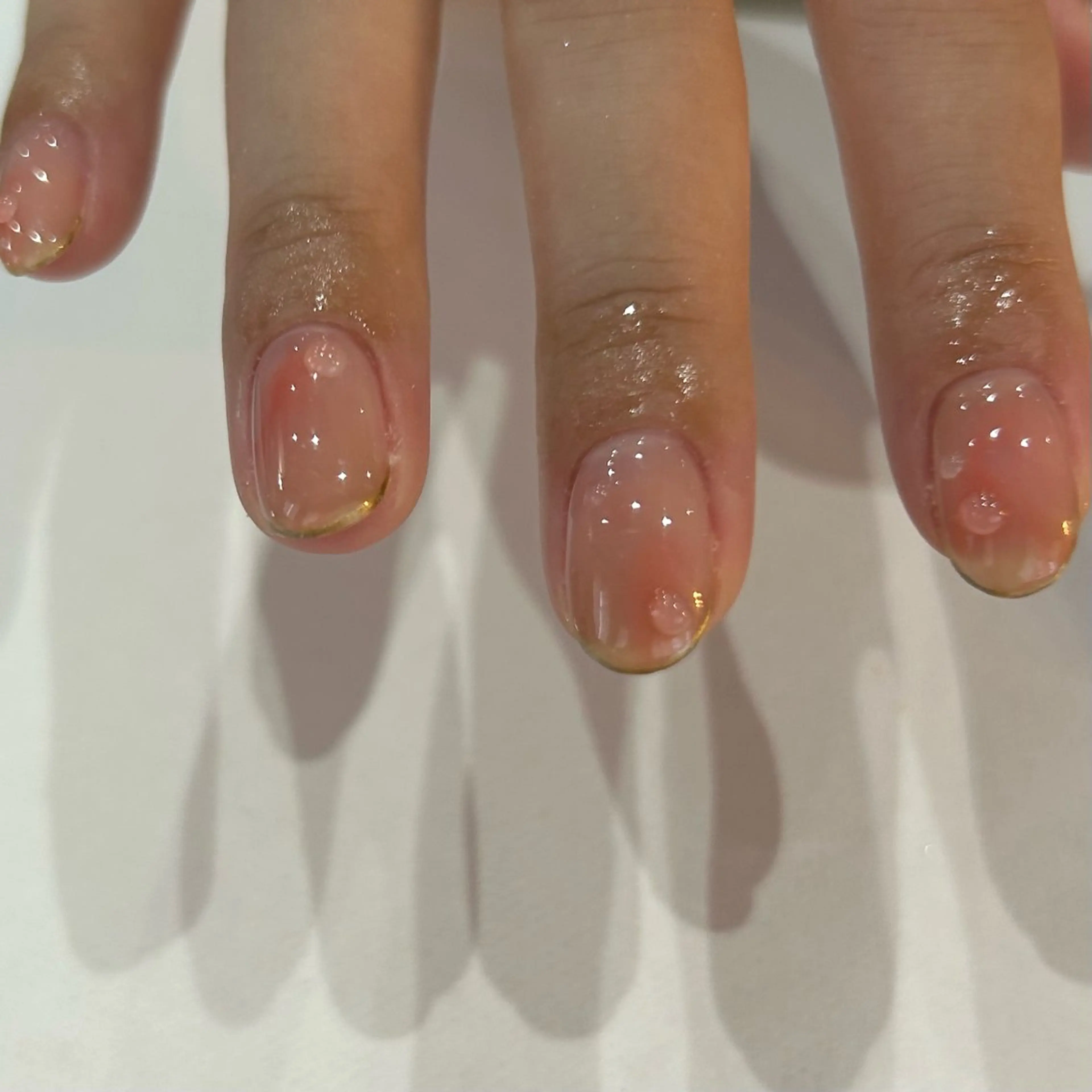 ネイル ゴールド ハンドネイル Etel atelier.のネイルデザイン