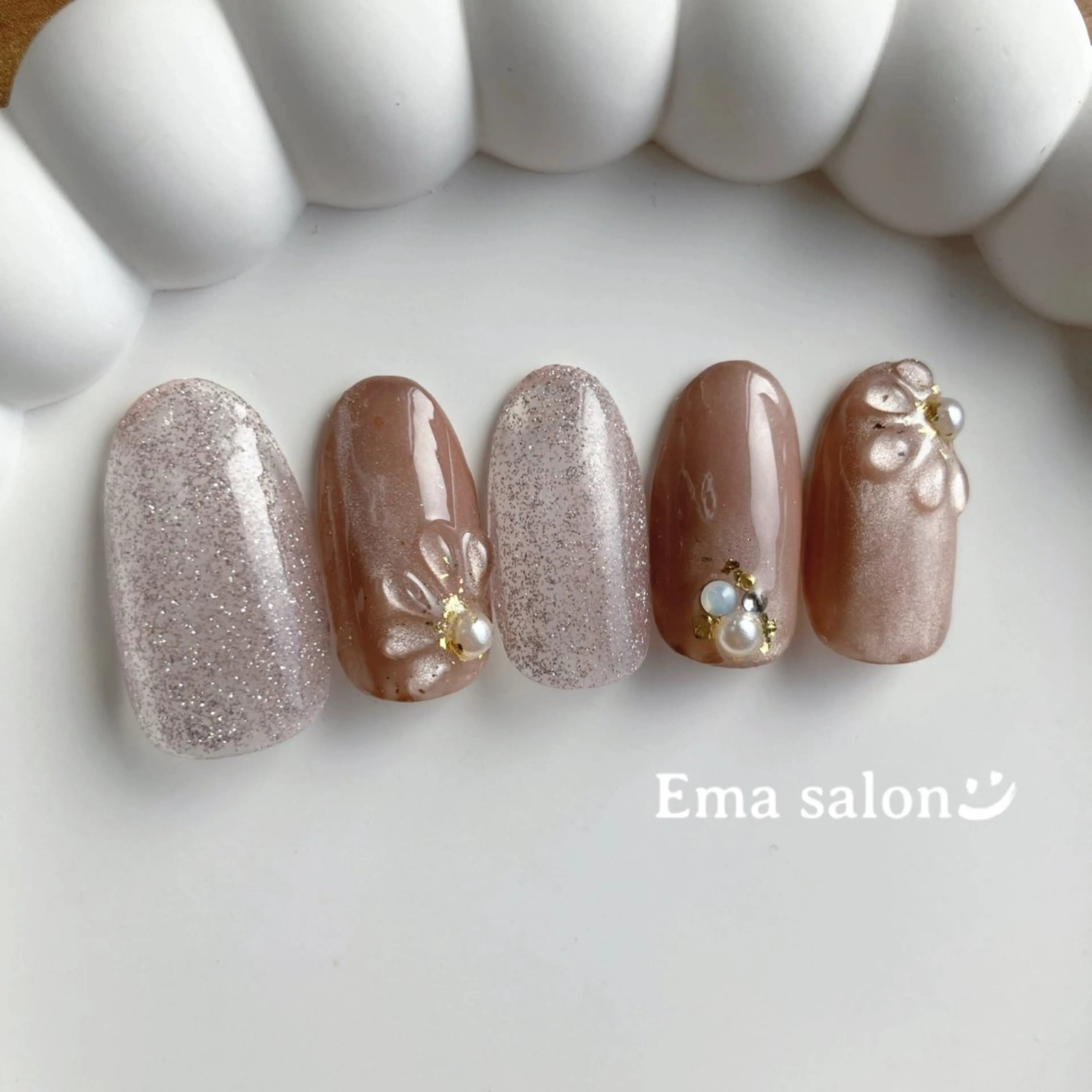 ネイル Ema salon satomiのネイルデザイン