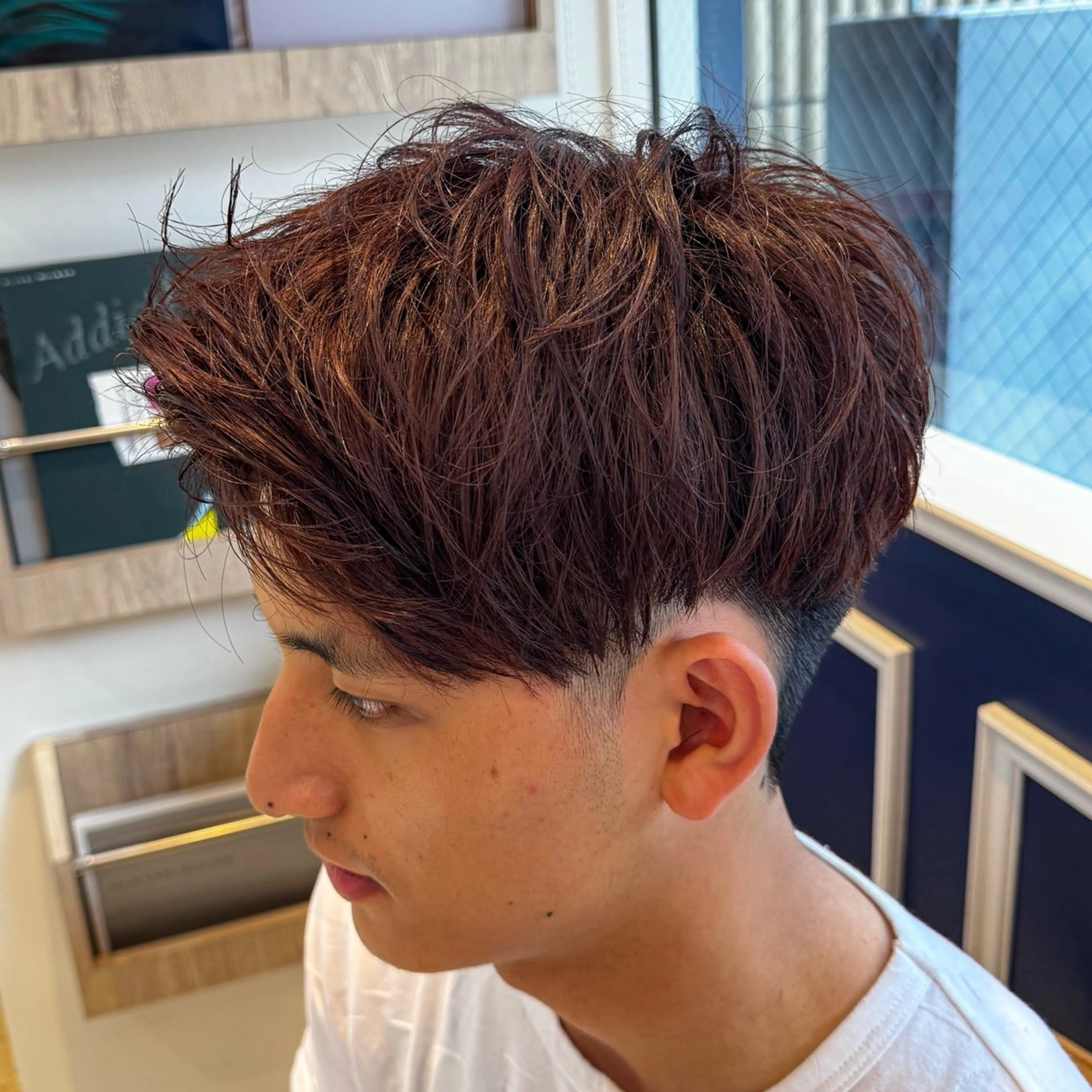 ショート カラー メンズ レッドカラー カット ヘアカラー トリートメント 吉田 新平のヘアスタイル