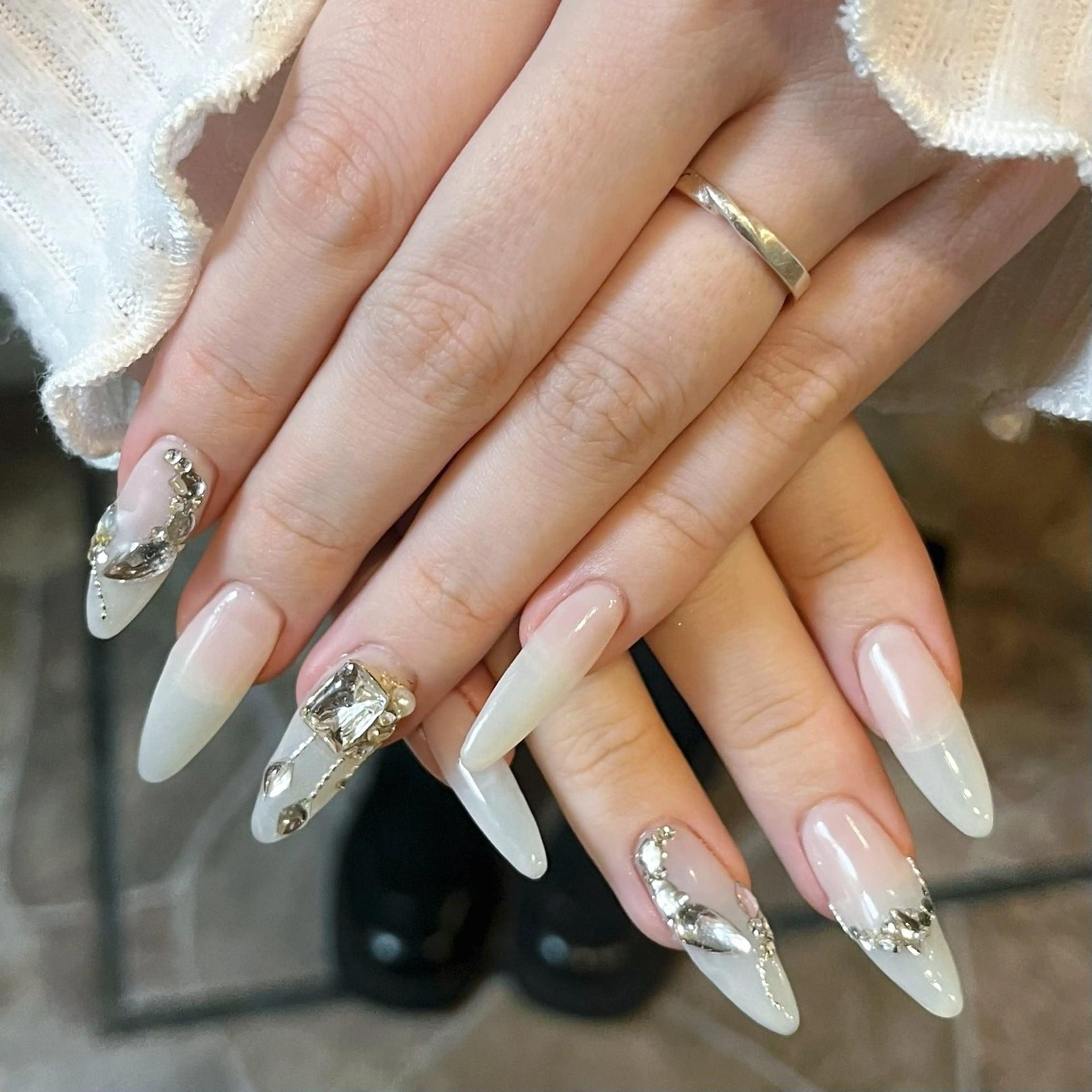 ネイル WOLTOKYO kahoのネイルデザイン