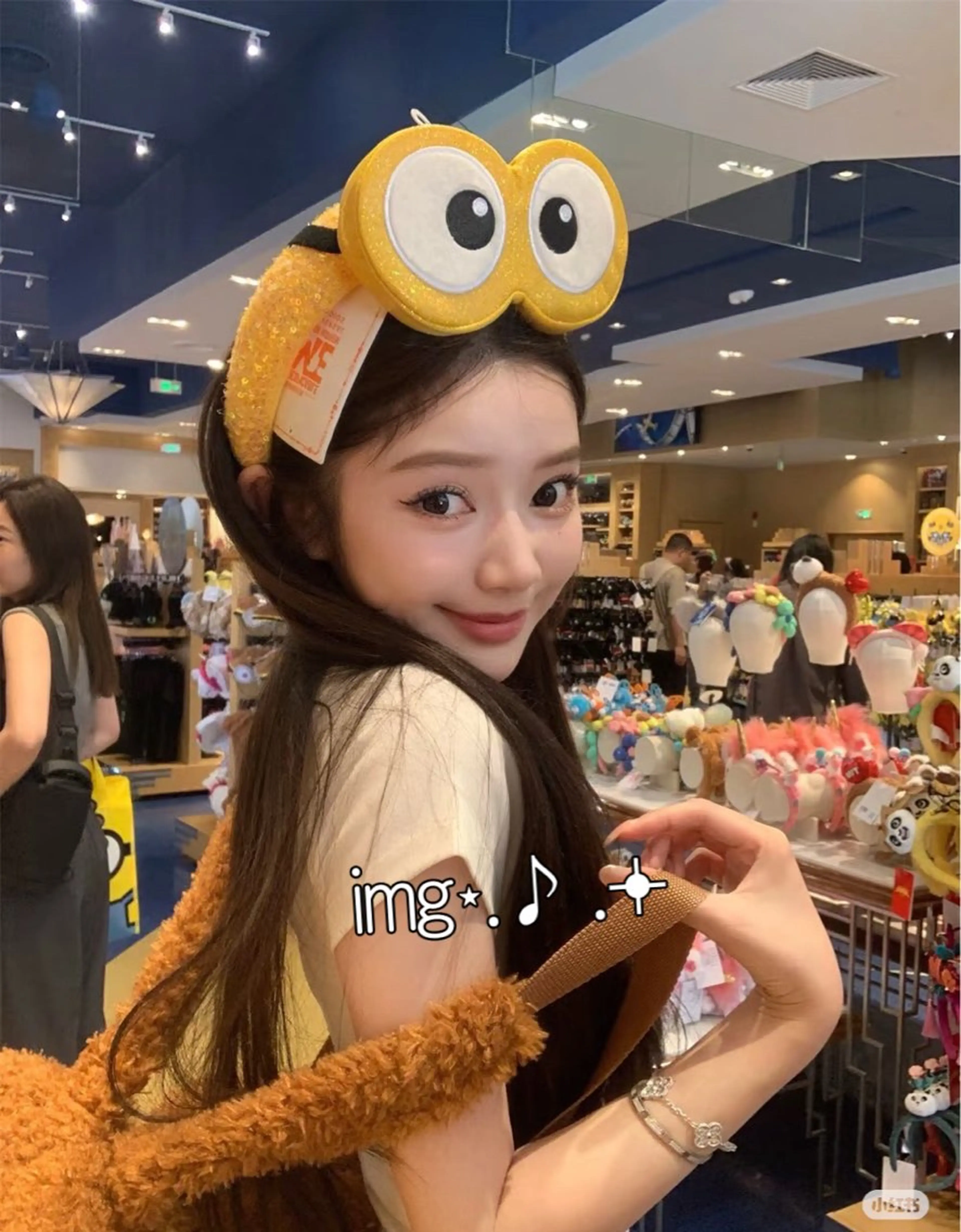 マツエク・マツパ Luxiel eye博多店所属・LuXiel mana🦙のマツエク・マツパデザイン