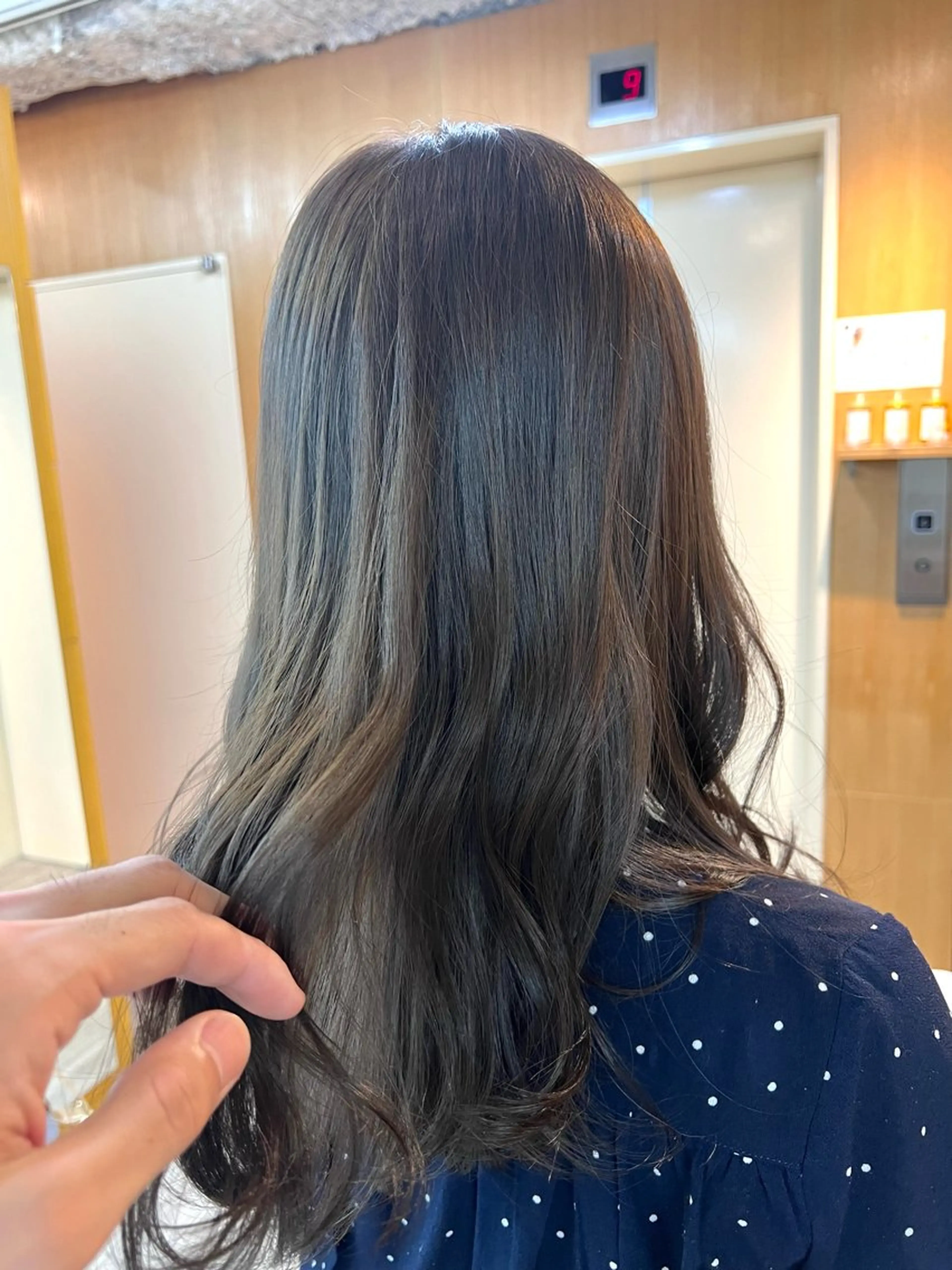 ロング カラー ヘアカラー トリートメント 透明感カラー ゆうだいのヘアスタイル
