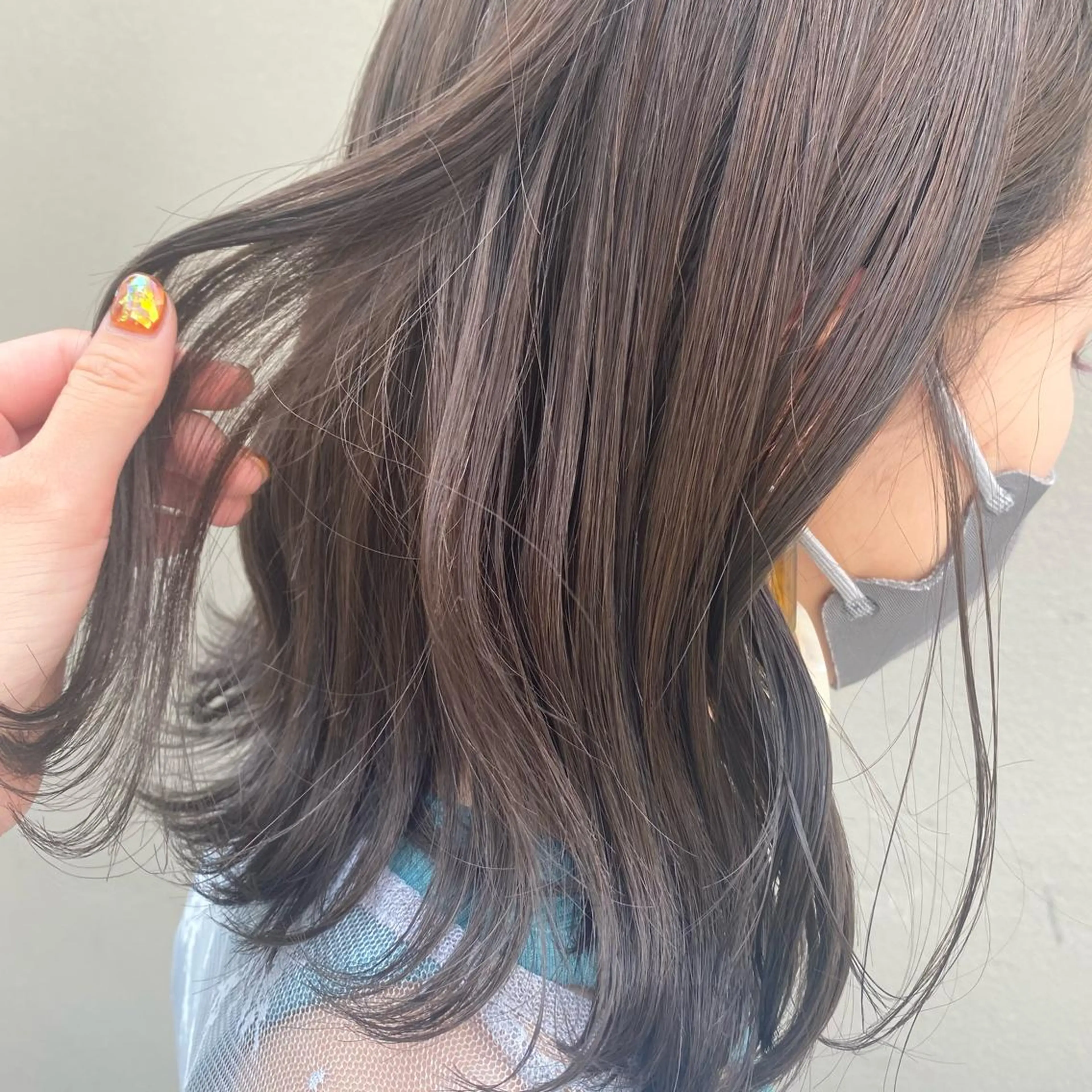 セミロング ena/ブリーチなし 暖色・ベージュ🎀のヘアスタイル