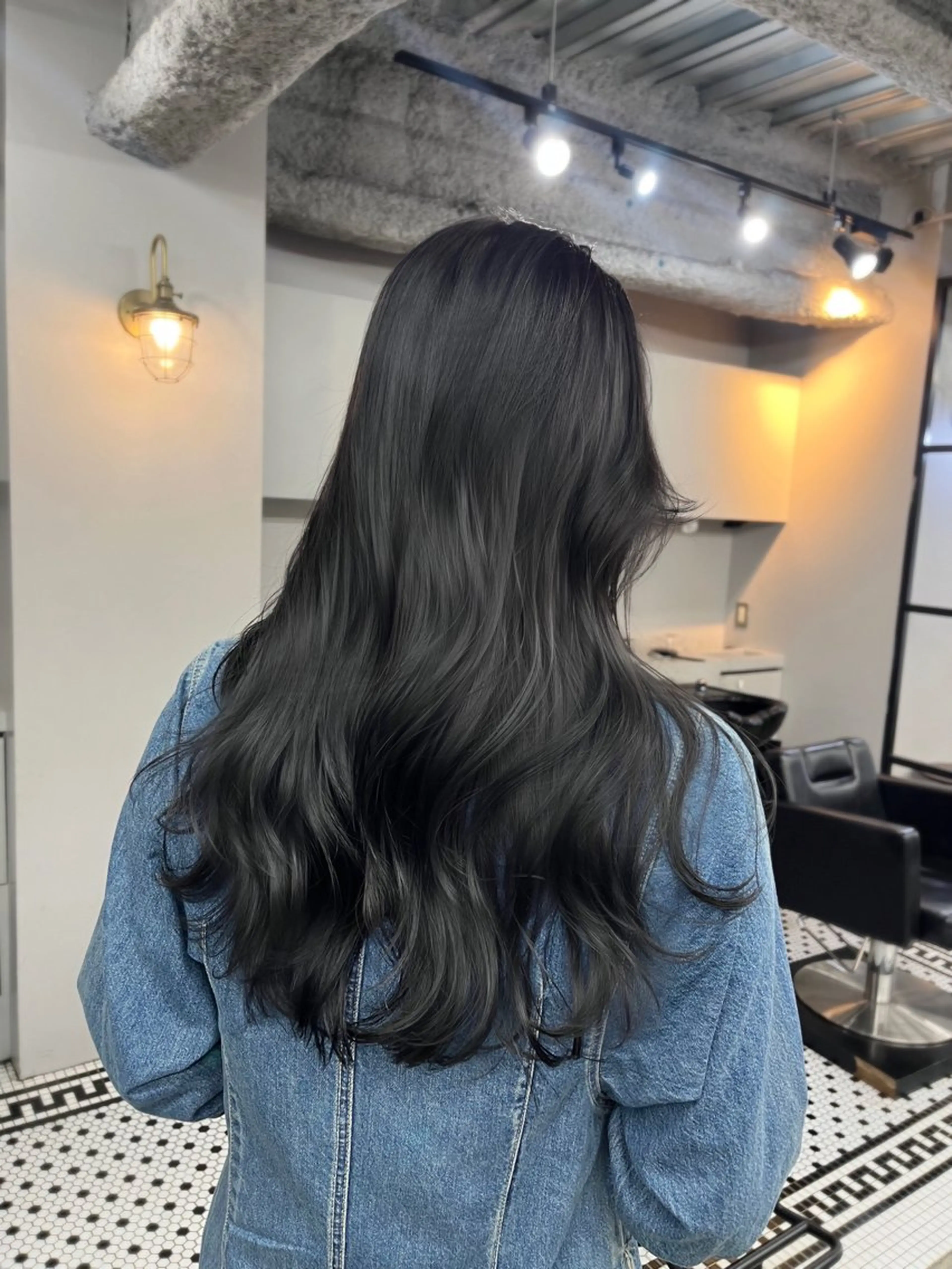 ロング カラー グレージュ オリーブグレージュ オリーブグレー カット ヘアカラー トリートメント ヘアセット 韓国ヘア🫧 KAZUTOのヘアスタイル