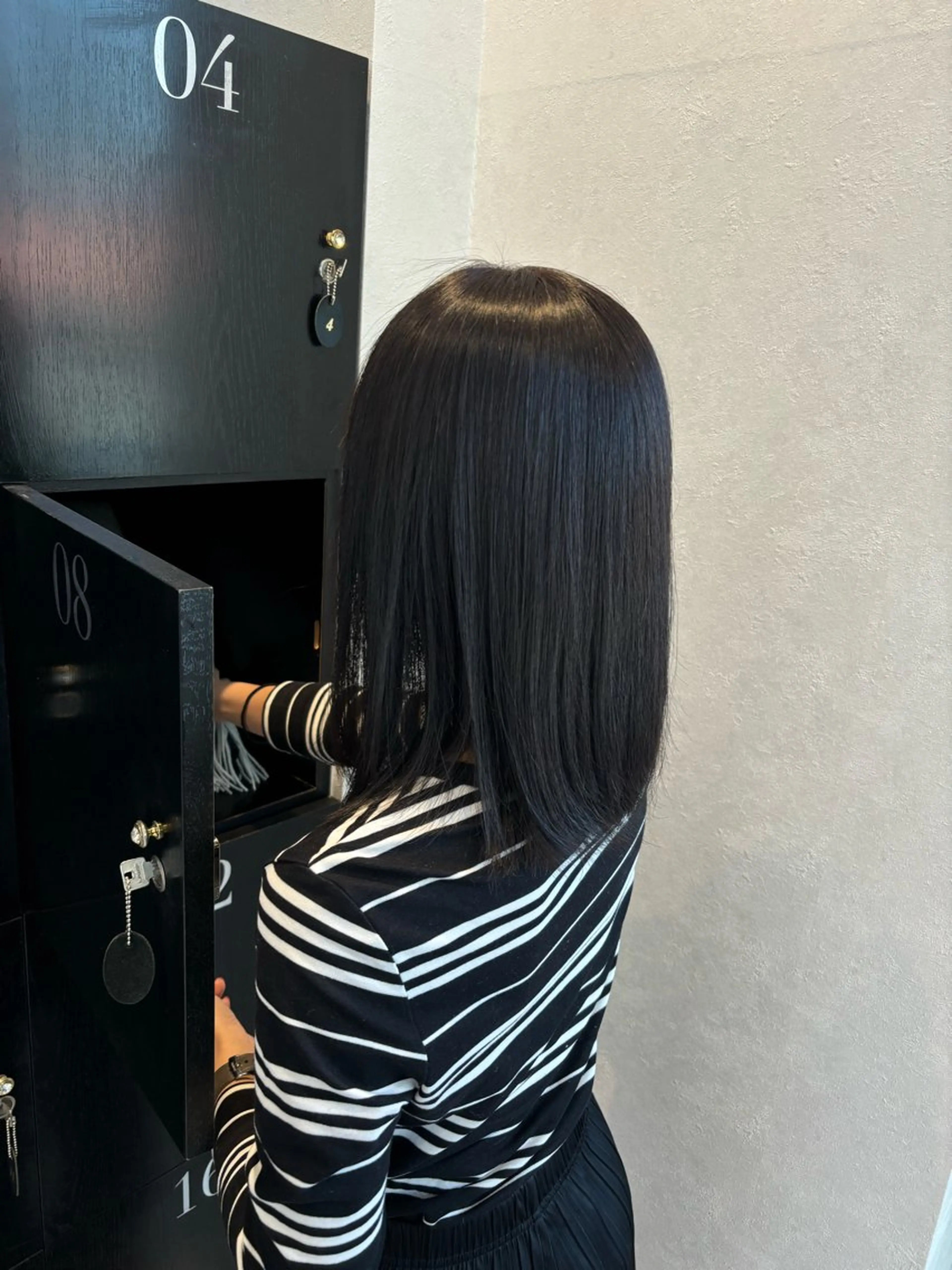 セミロング 二村 晃帆のヘアスタイル