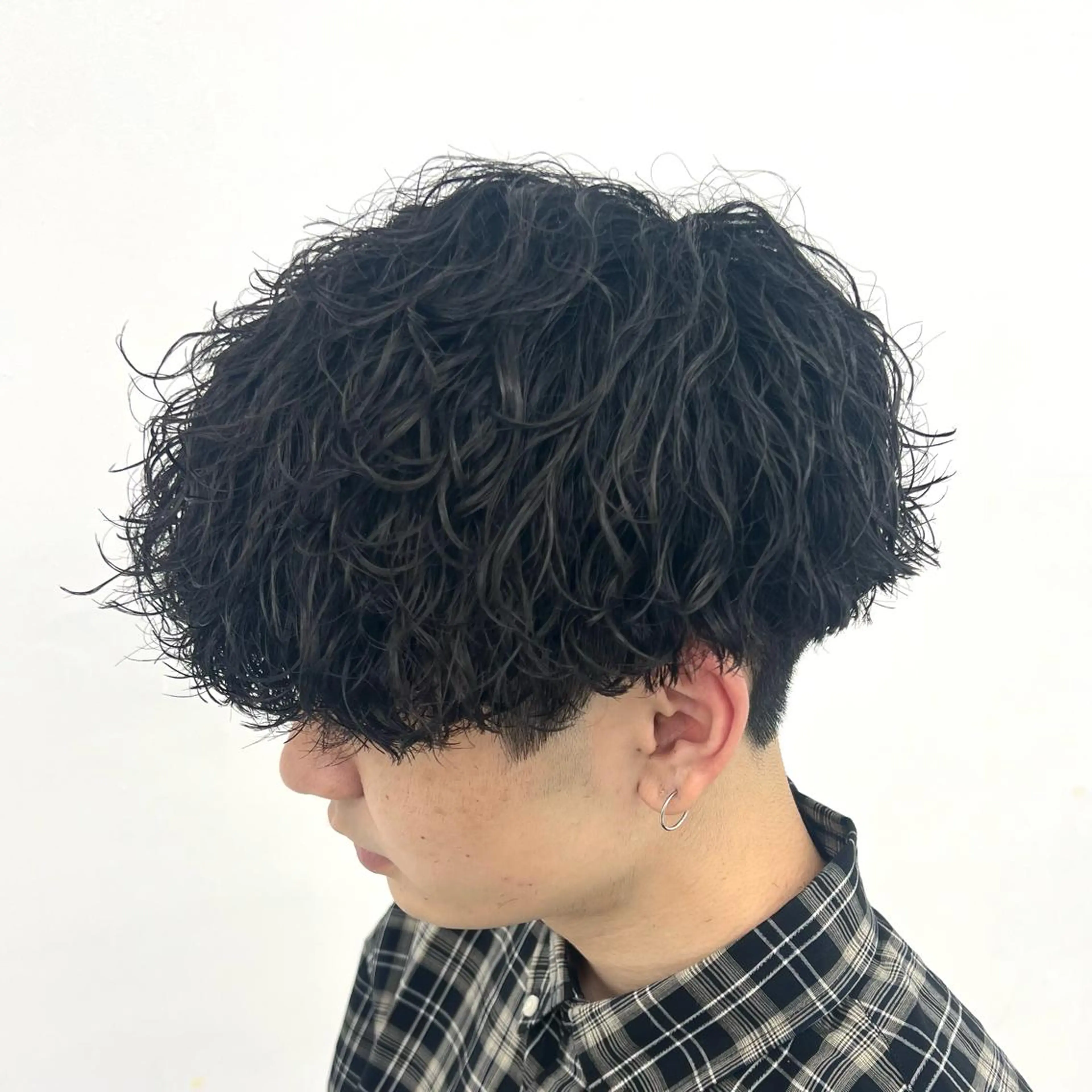 ショート パーマ メンズ 波巻きパーマ カット パーマ 柏メンズカットパーマ NO.1タイチのヘアスタイル