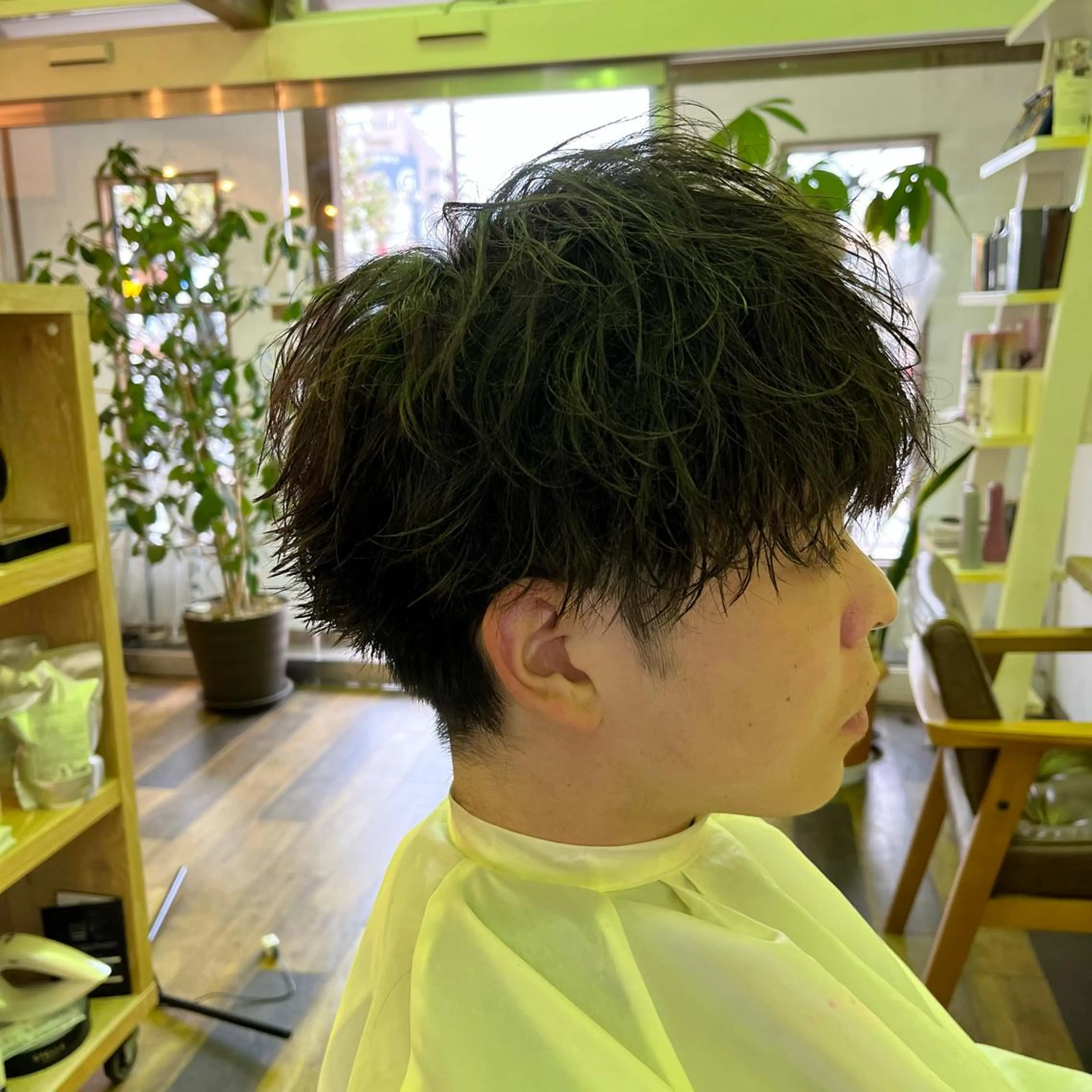 ショート カラー パーマ ヘアアレンジ メンズ マッシュ カット パーマ メンズ特化 美容師かずまのヘアスタイル