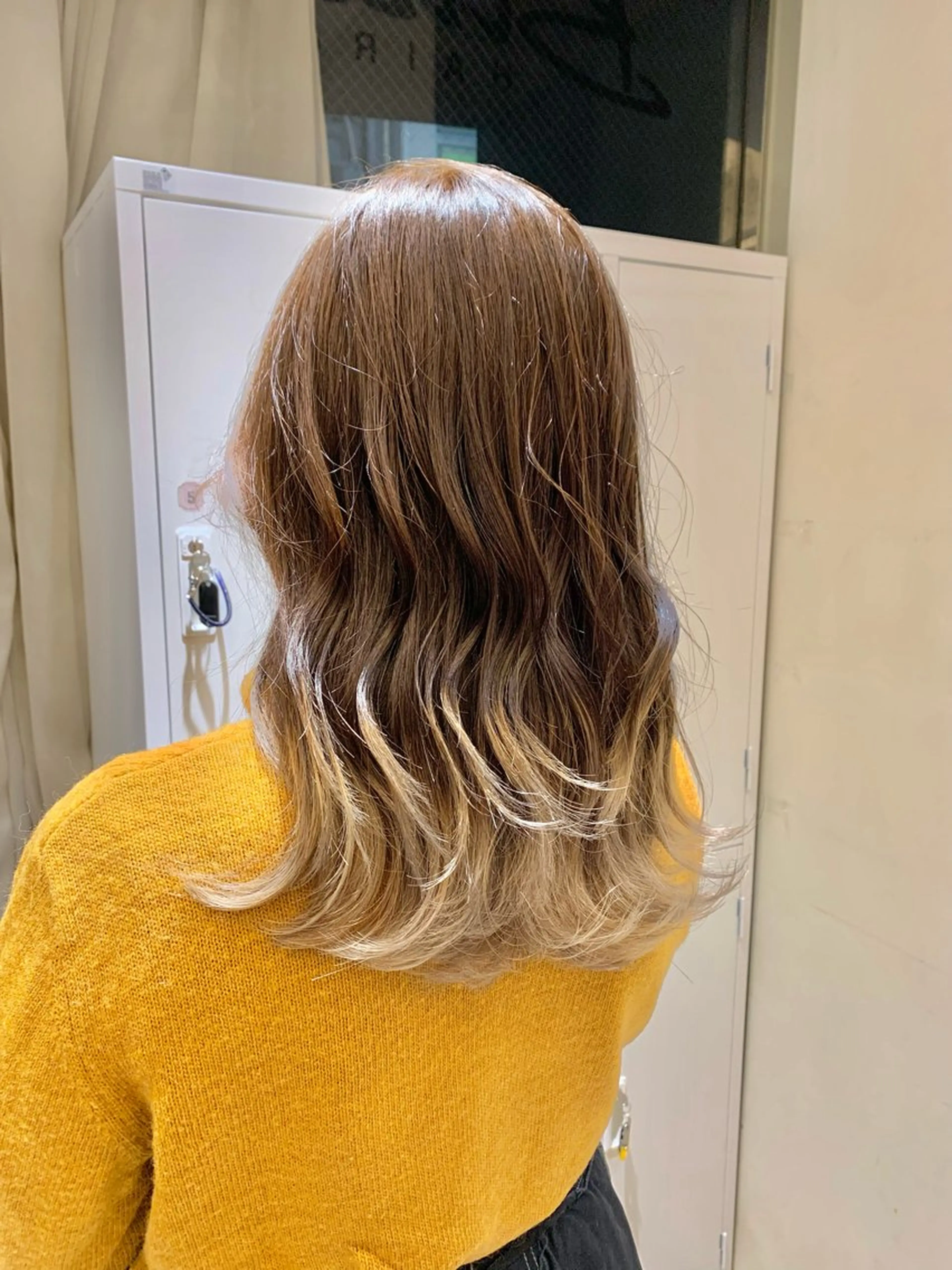 ミディアム ハイライト 髪質改善 レイヤーカット ヘアカラー トリートメント ひばりヶ丘美容室 ✂︎藤原珠輝✂︎のヘアスタイル