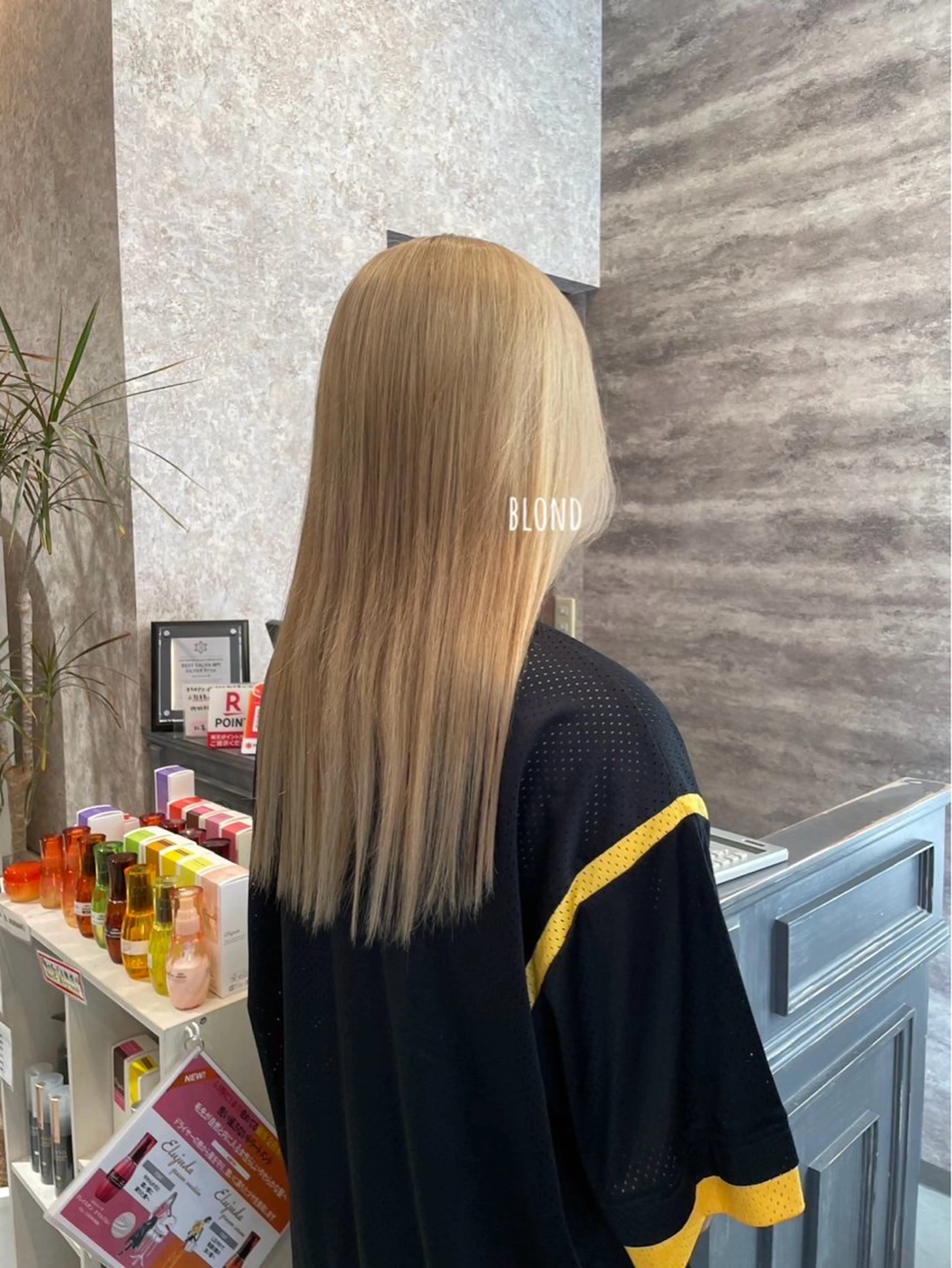 ロング カラー ベージュカラー ブリーチ ブルーカラー ダブルカラー グラデーションカラー 💈Blanco💈 カラー&ケア🌈のヘアスタイル
