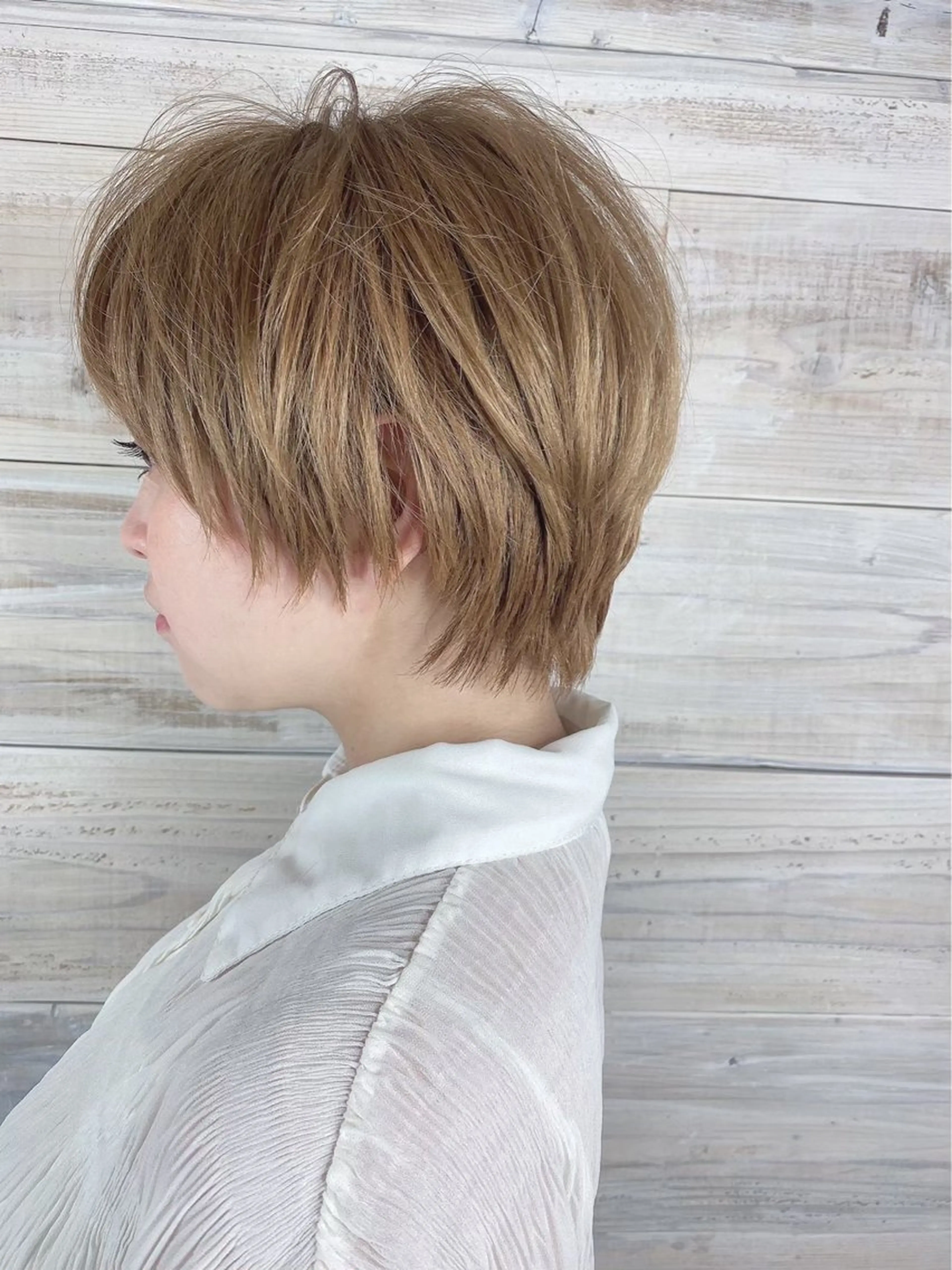 ショート カット 鎌田 璃紅のヘアスタイル