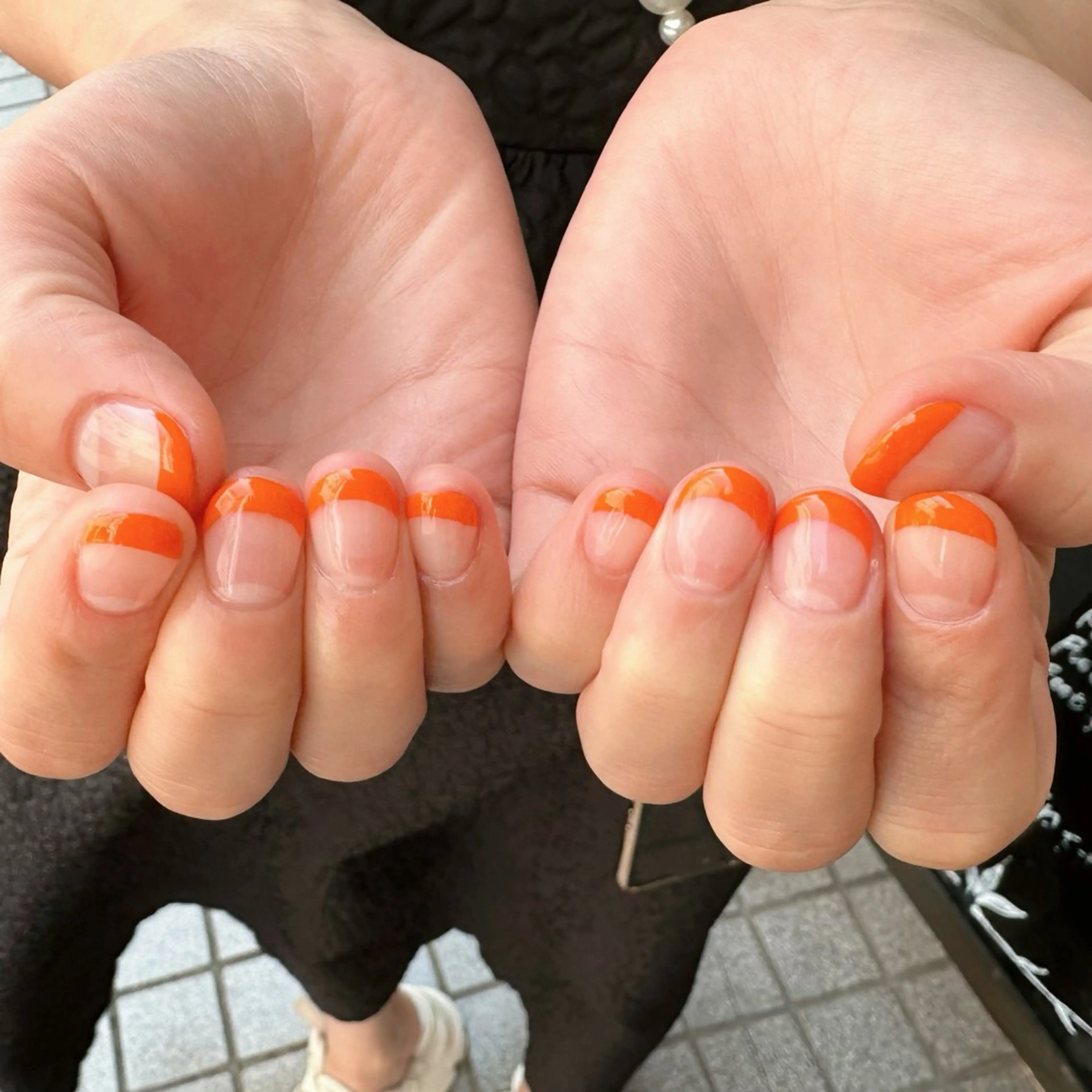 ネイル フレンチネイル オレンジ erinca nail所属・圦本 有紀のネイルデザイン