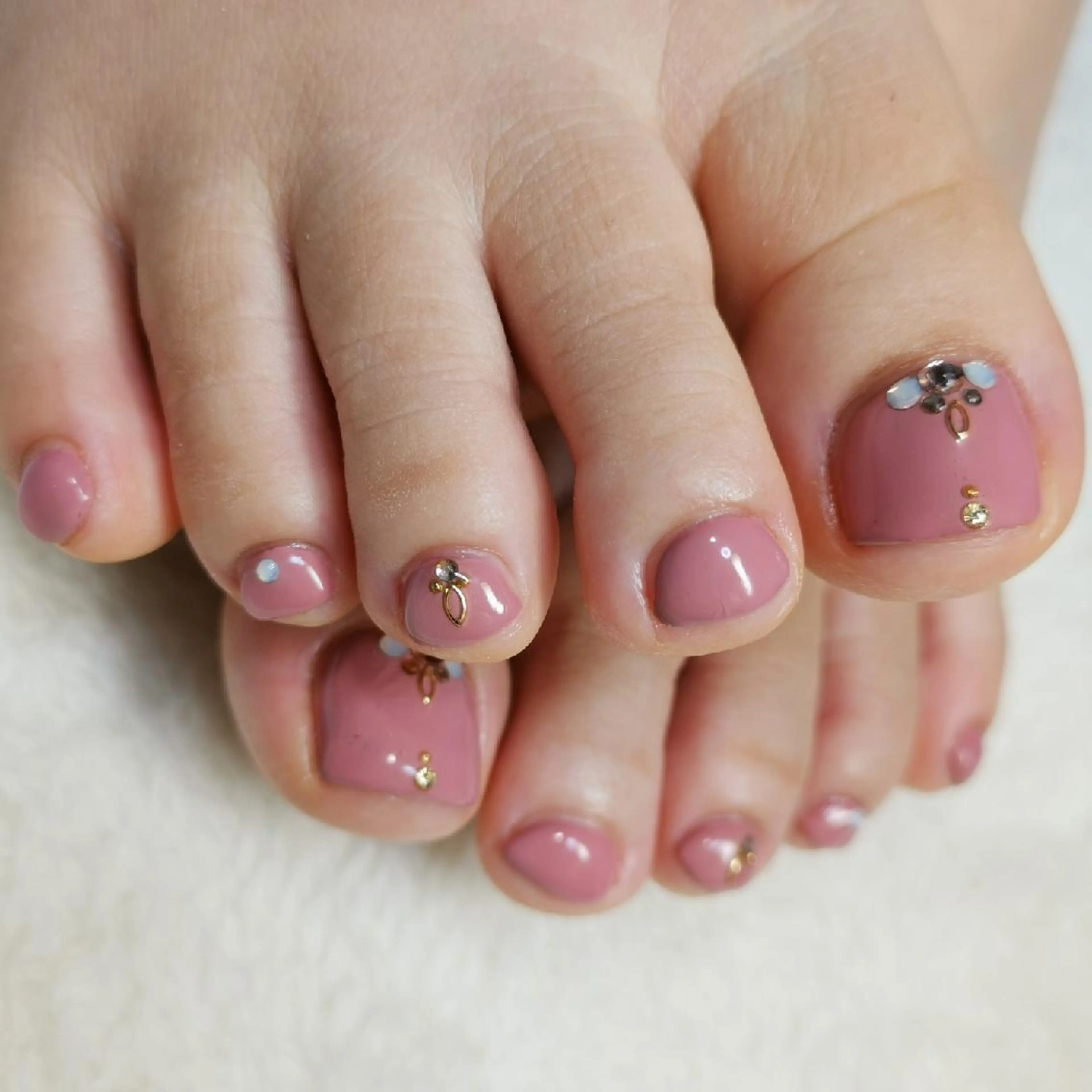 ネイル 持ち込み フットネイル reve あやののネイルデザイン