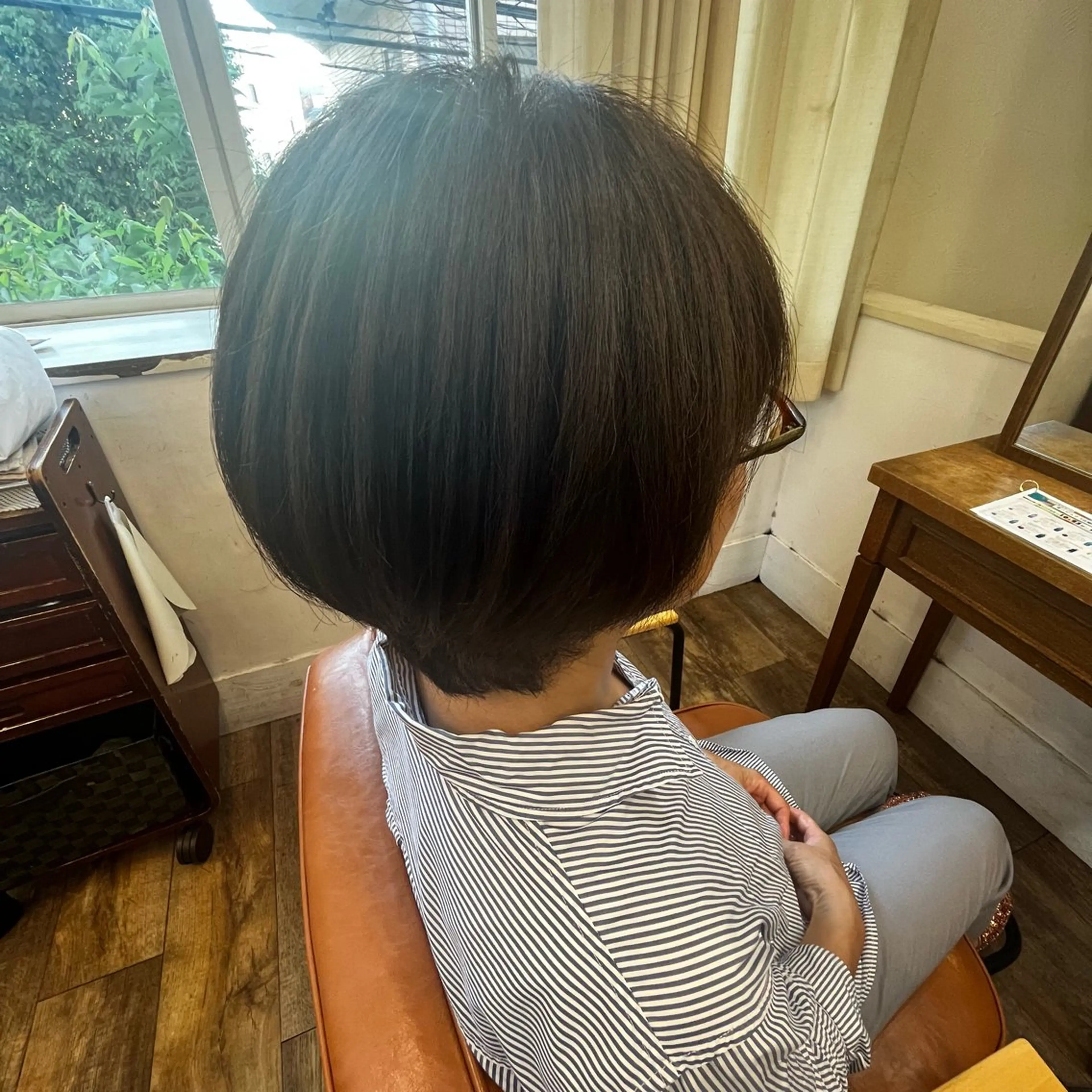 ショート カラー 小森田　果怜 縮毛矯正、カラーのヘアスタイル