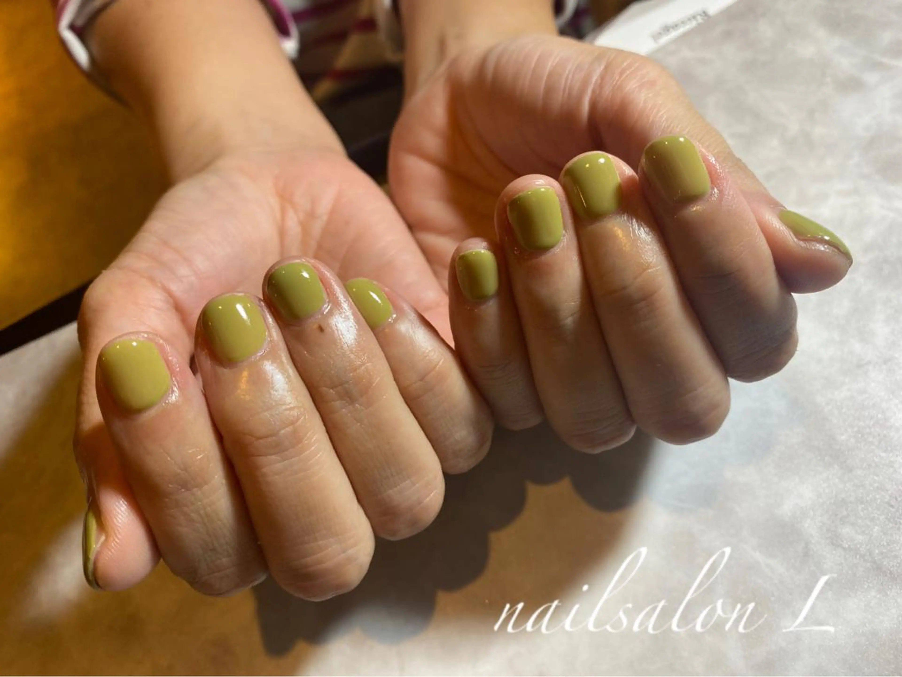 ネイル ピスタチオネイル ハンドネイル NAILSALON Ｌのネイルデザイン