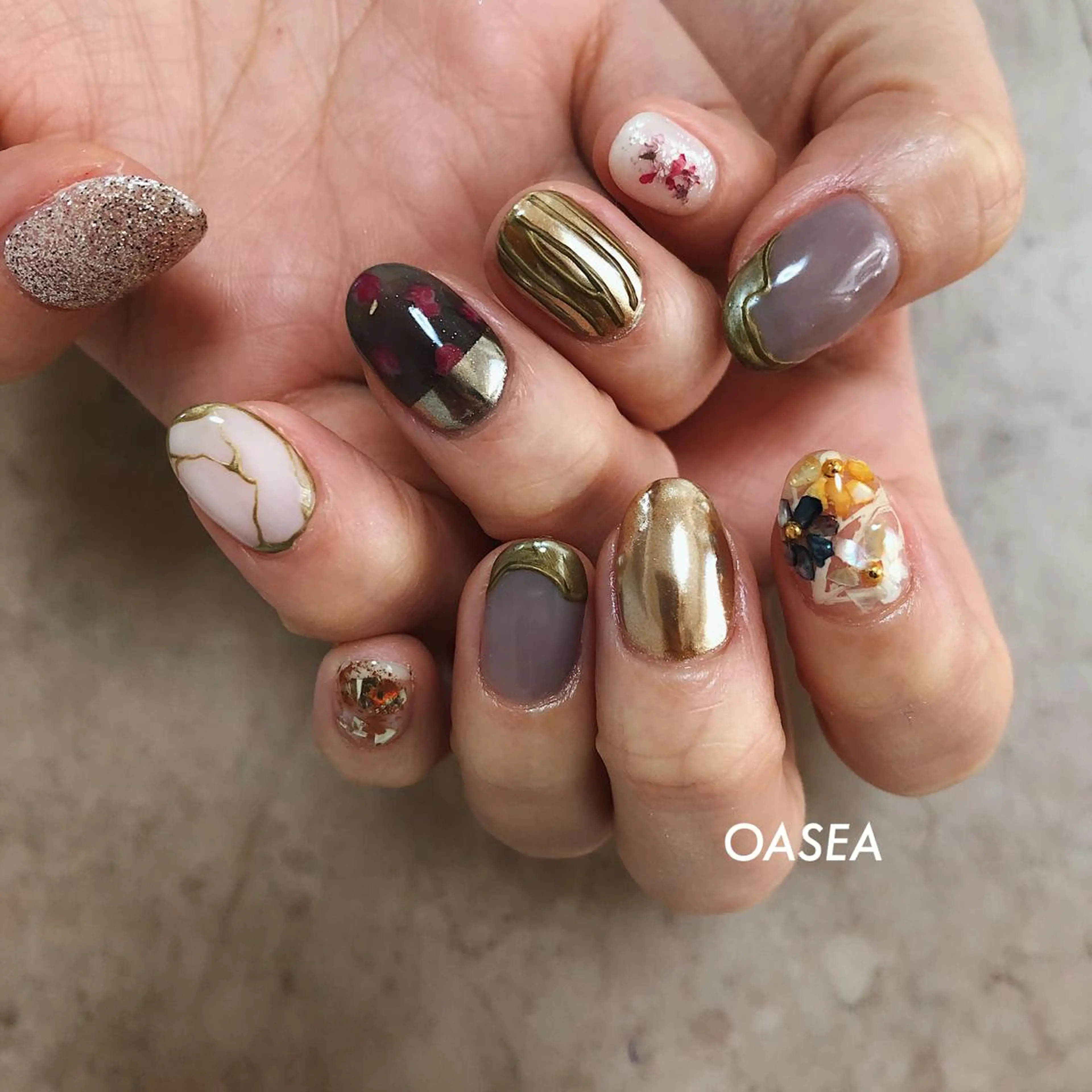 ネイル ハンドネイル 🌞💜 KAORI 🌴のネイルデザイン
