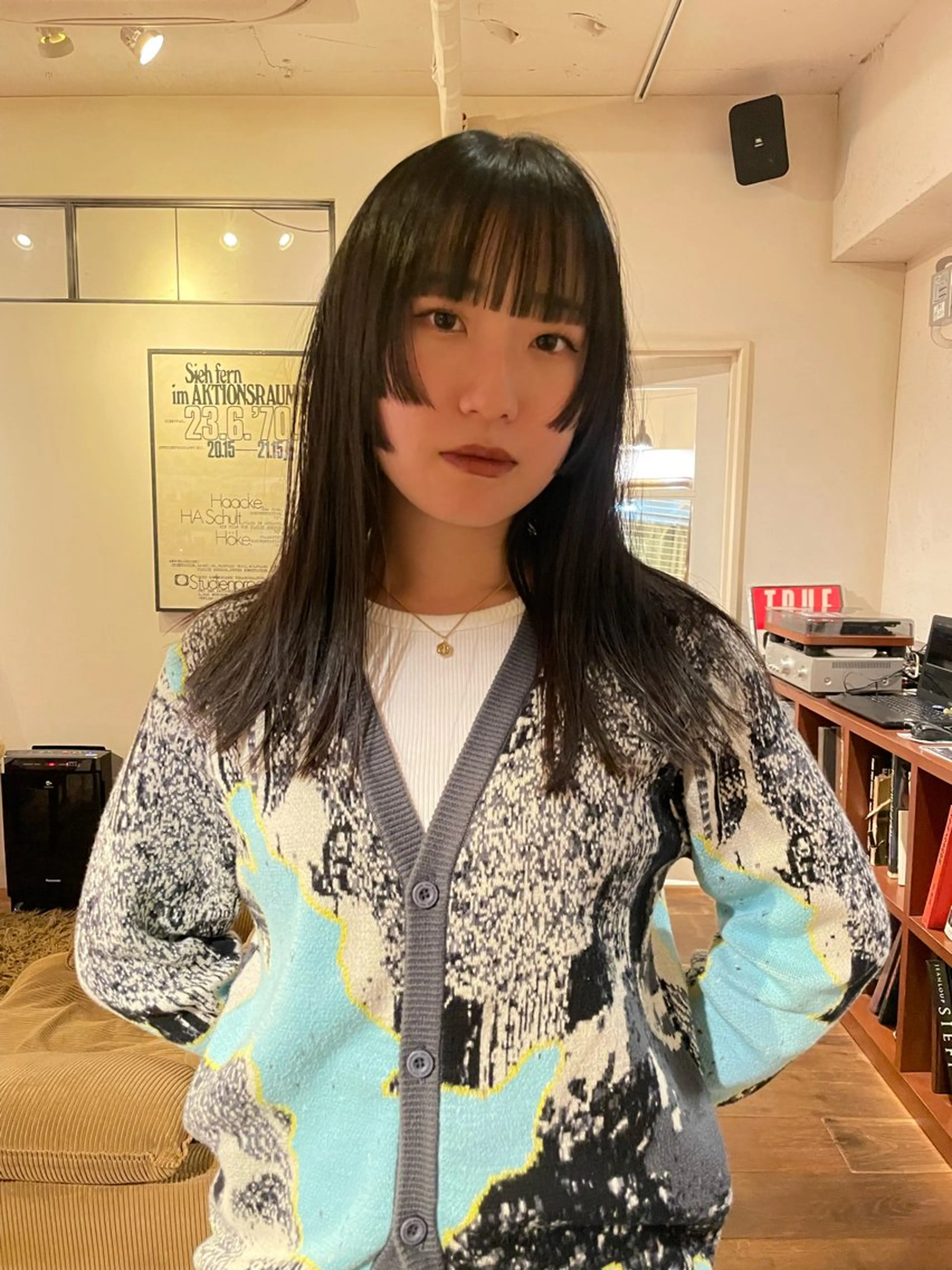 ロング カット ファッションに 溶け込むstyleのヘアスタイル