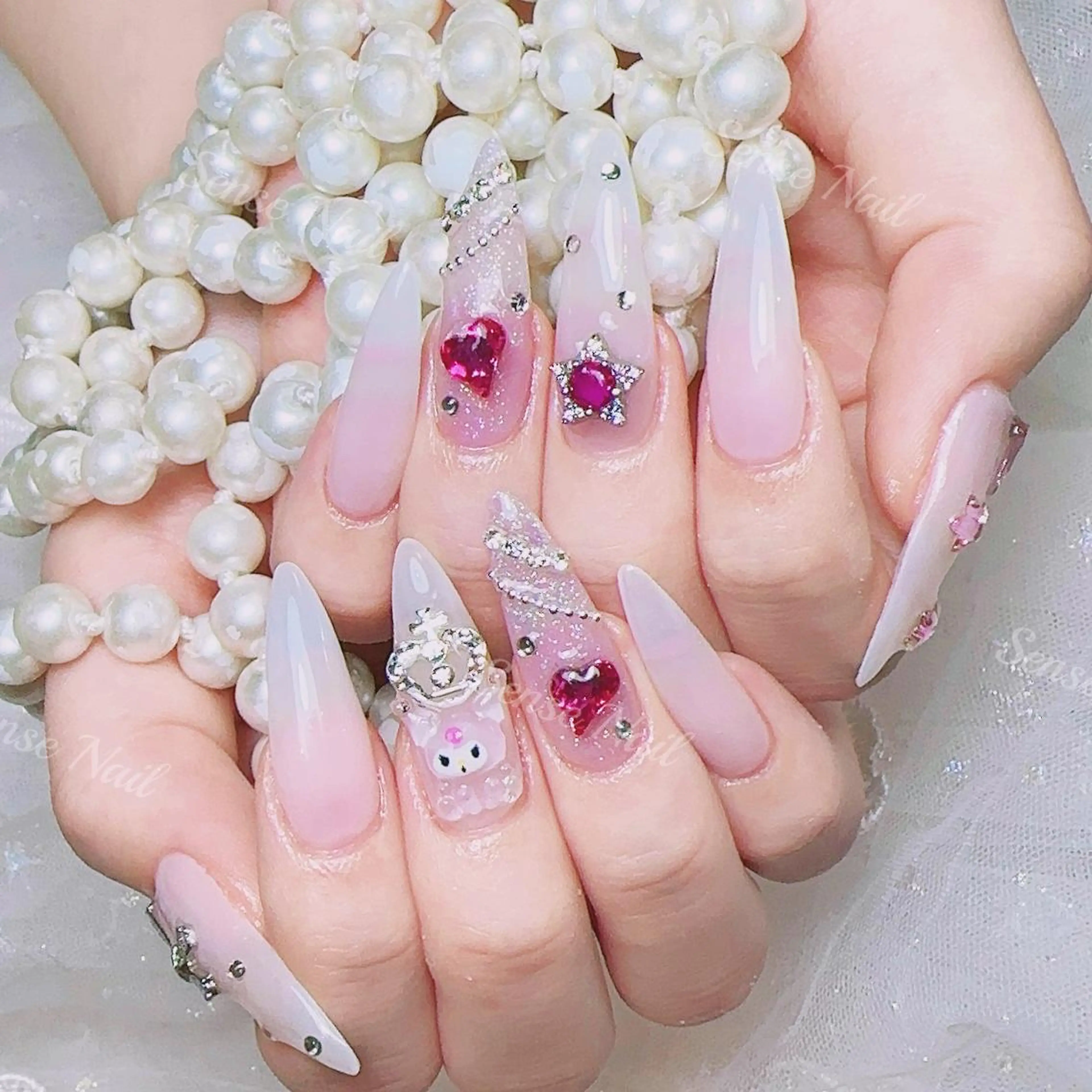 ネイル ハンドネイル ハンドケア Feinn Ink💕のネイルデザイン