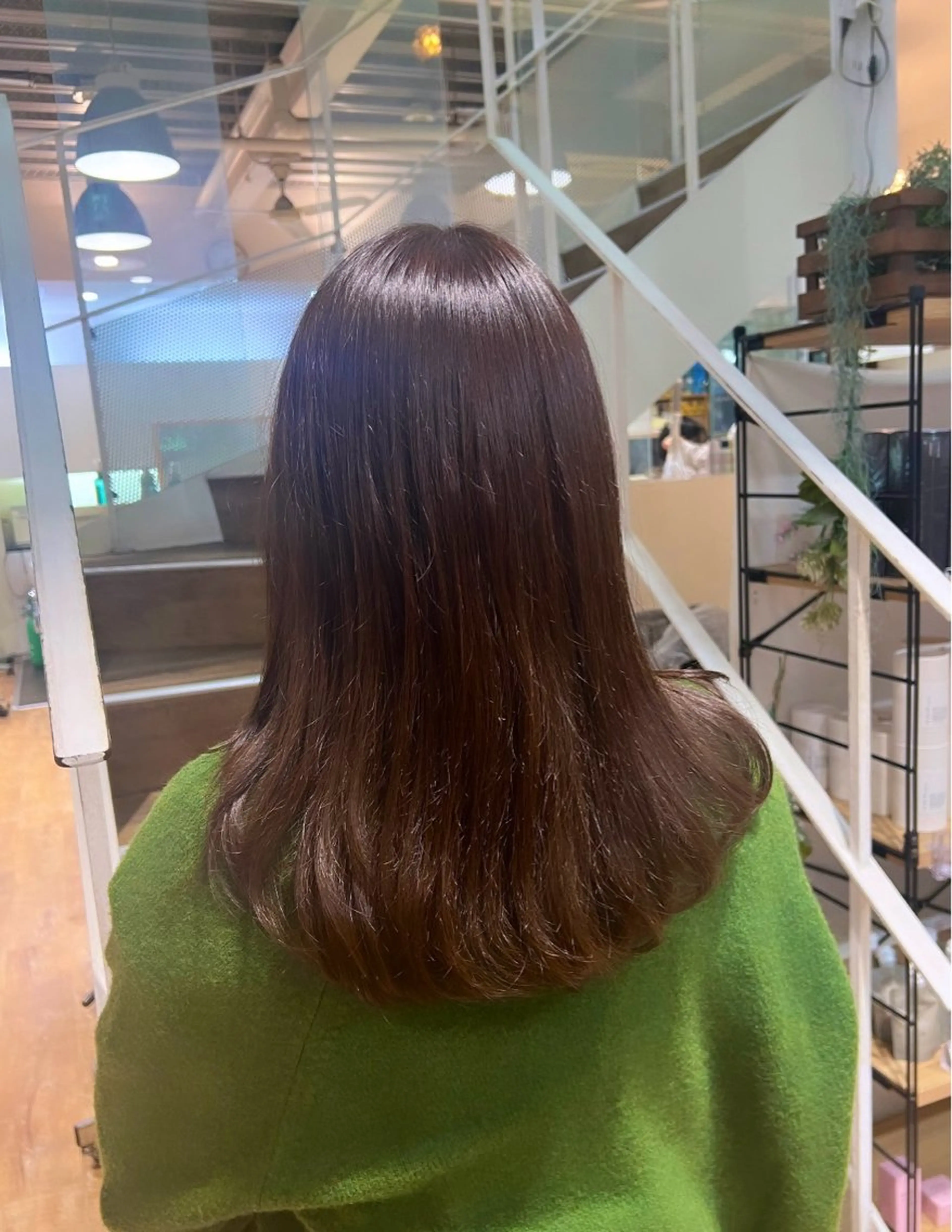セミロング カラー ブラウンカラー モカブラウン 石野 友唯のヘアスタイル
