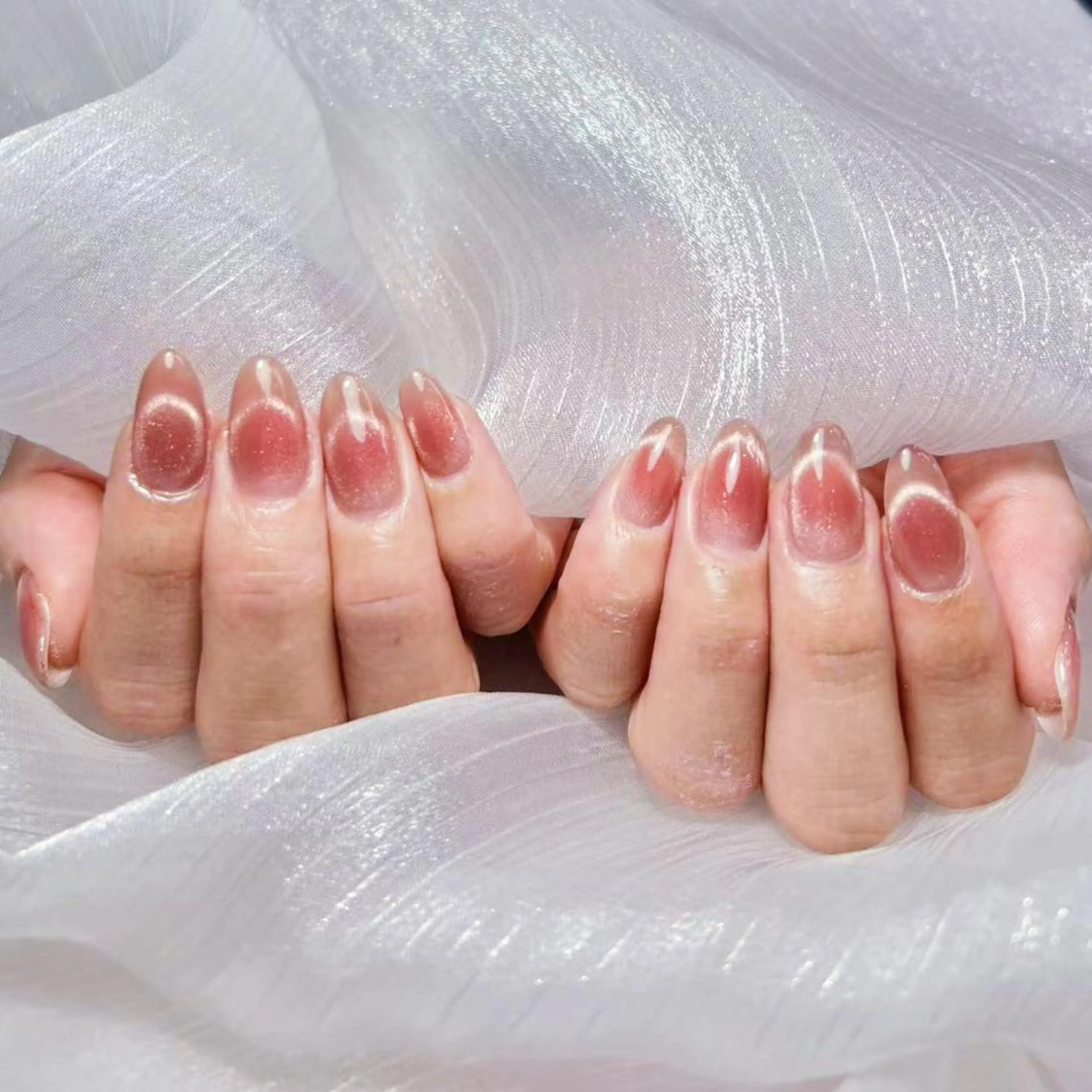 ネイル アートネイル オーロラネイル ガーリー キラキラネイル 韓国ネイル ハンドネイル ハンドケア DIAMOND 💅のネイルデザイン