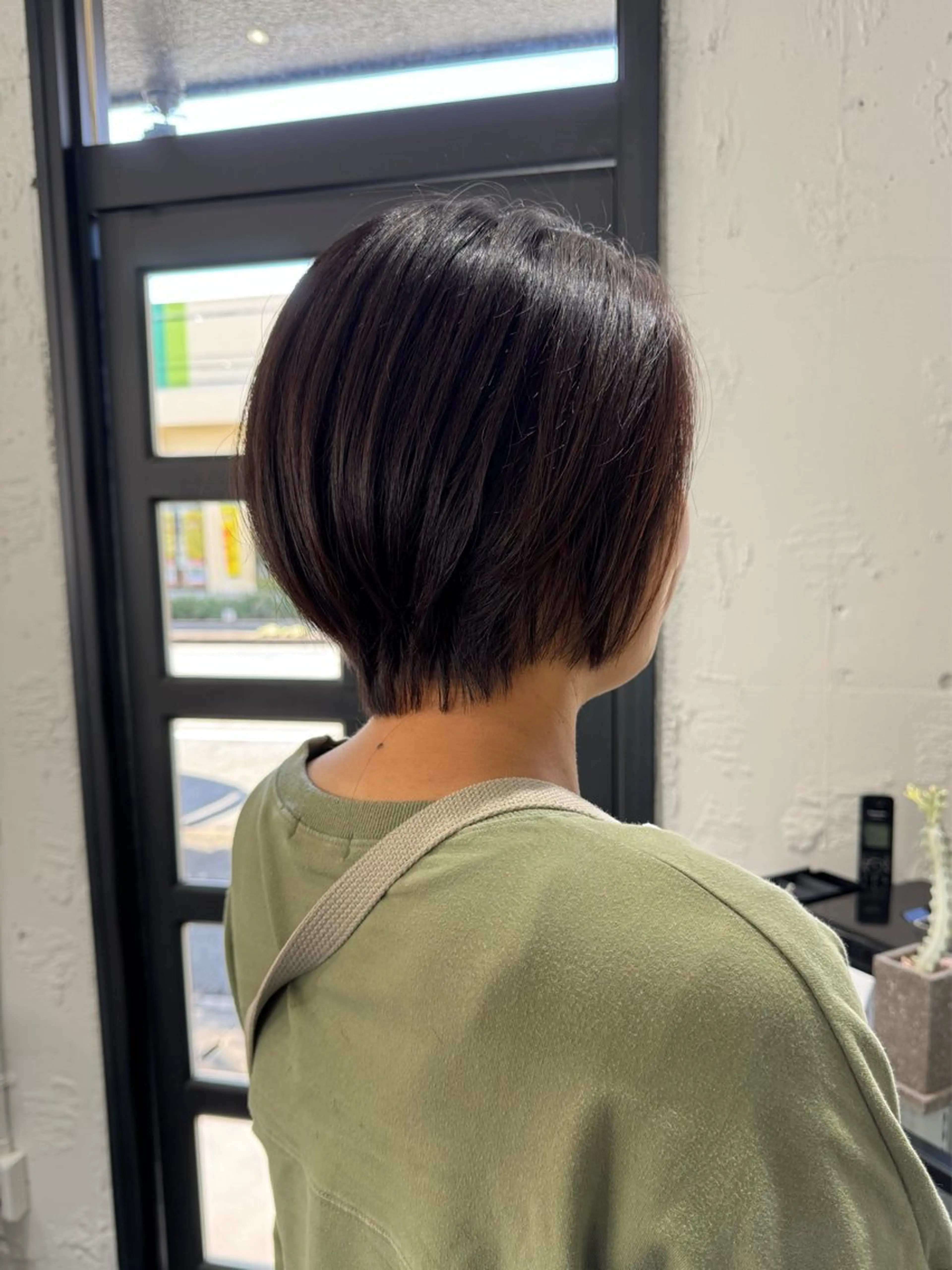 ショート RAVE【レイヴ】所属・MINA ミナのヘアスタイル