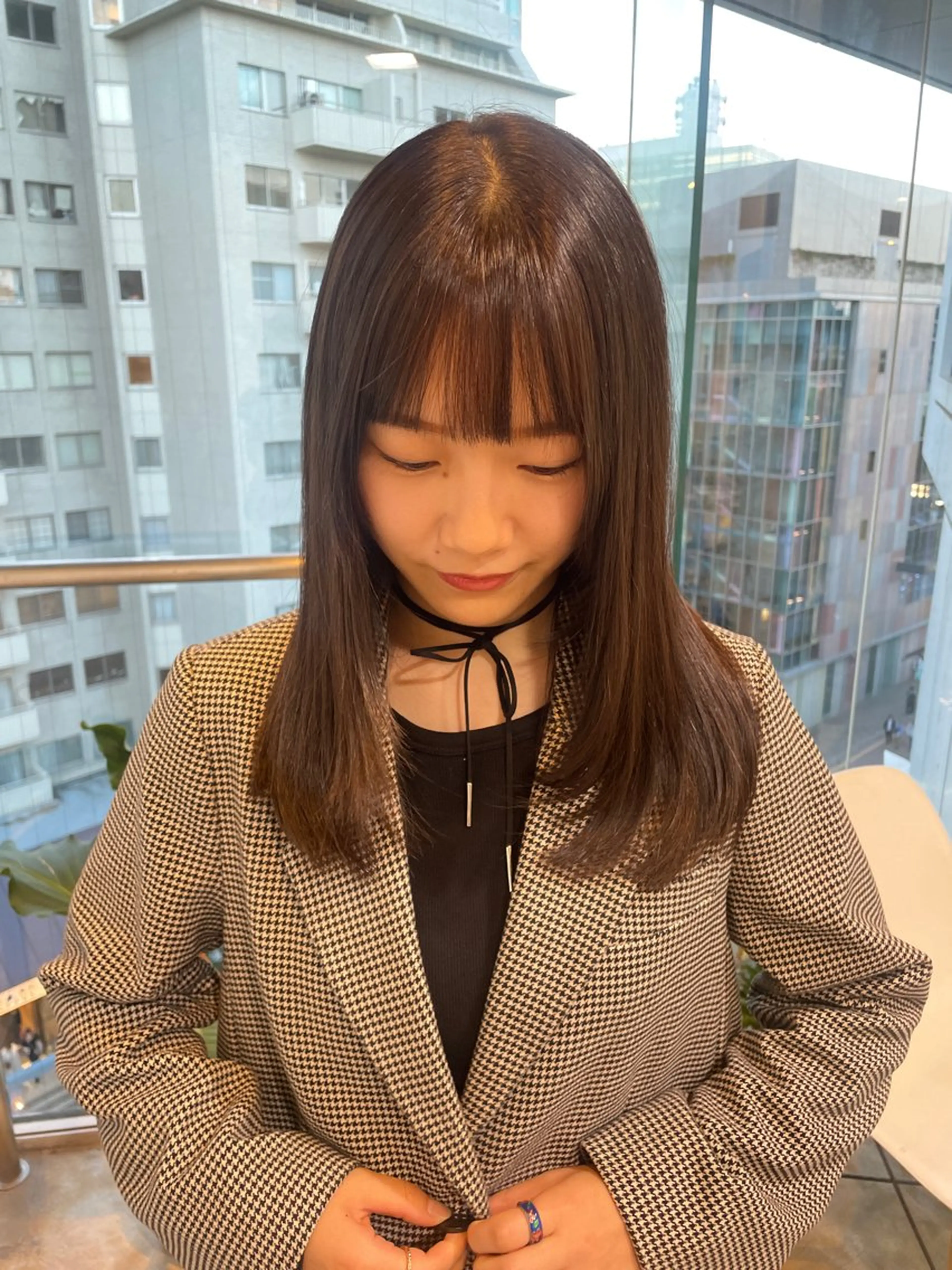 ミディアム カラー RIN／韓国ヘア レイヤーカットのヘアスタイル