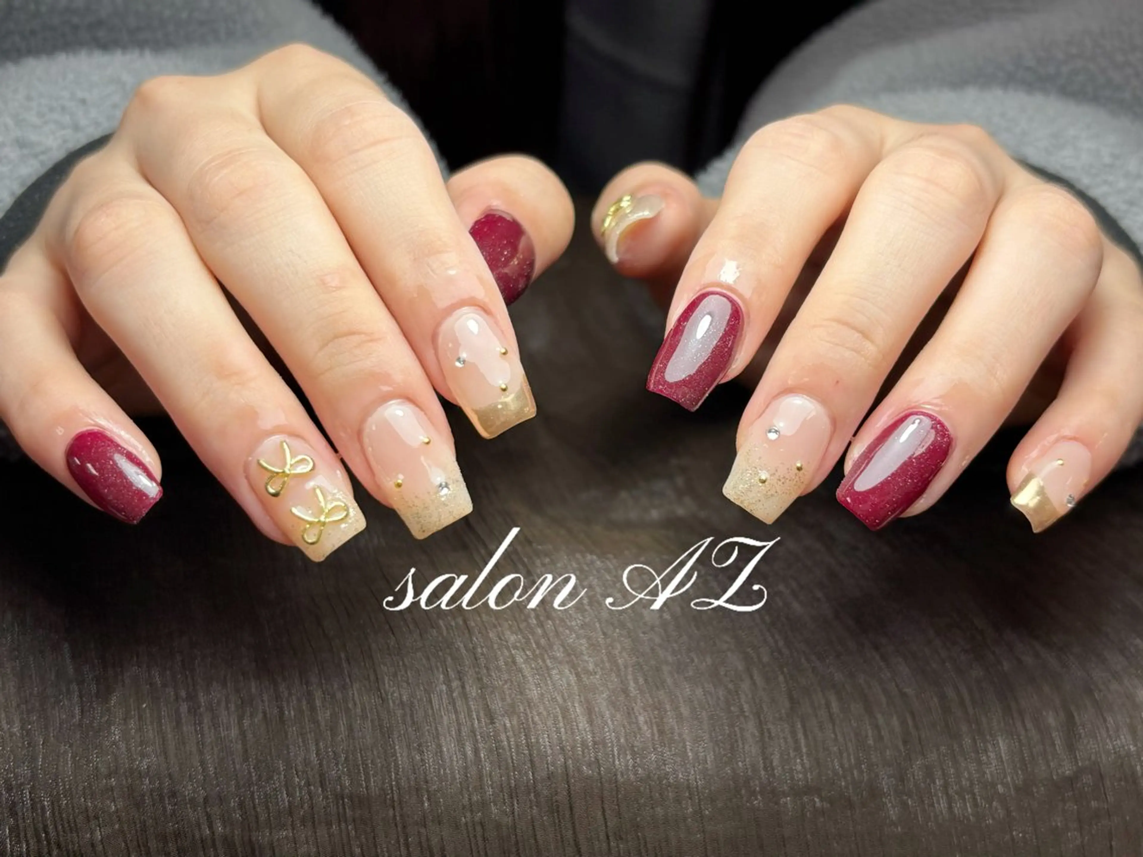 ネイル 長さ出し フットネイル フレンチネイル マグネットネイル ニュアンスネイル ハンドネイル salonAZ トップネイリストのネイルデザイン