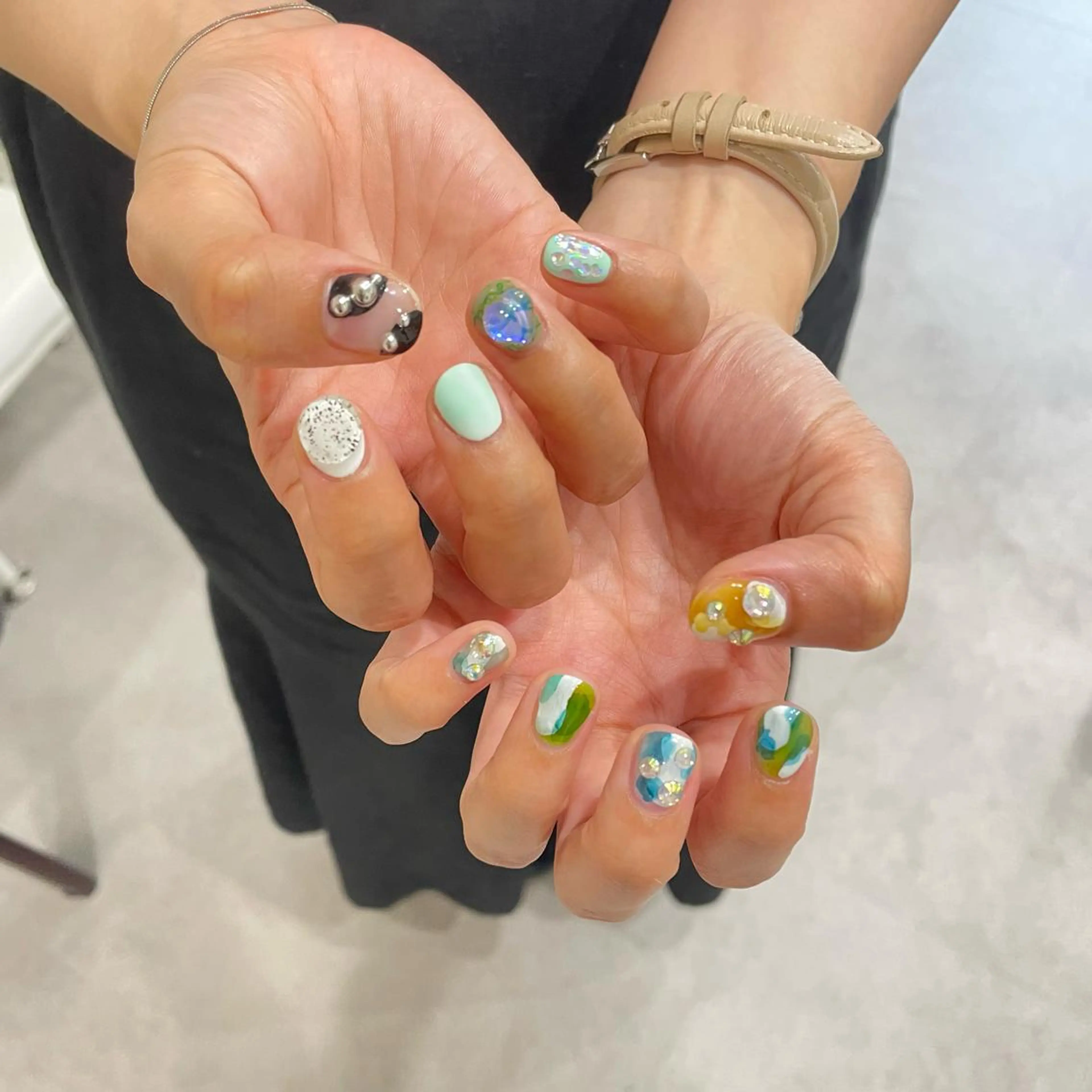 ネイル ハンドネイル NEOUV NAILのネイルデザイン