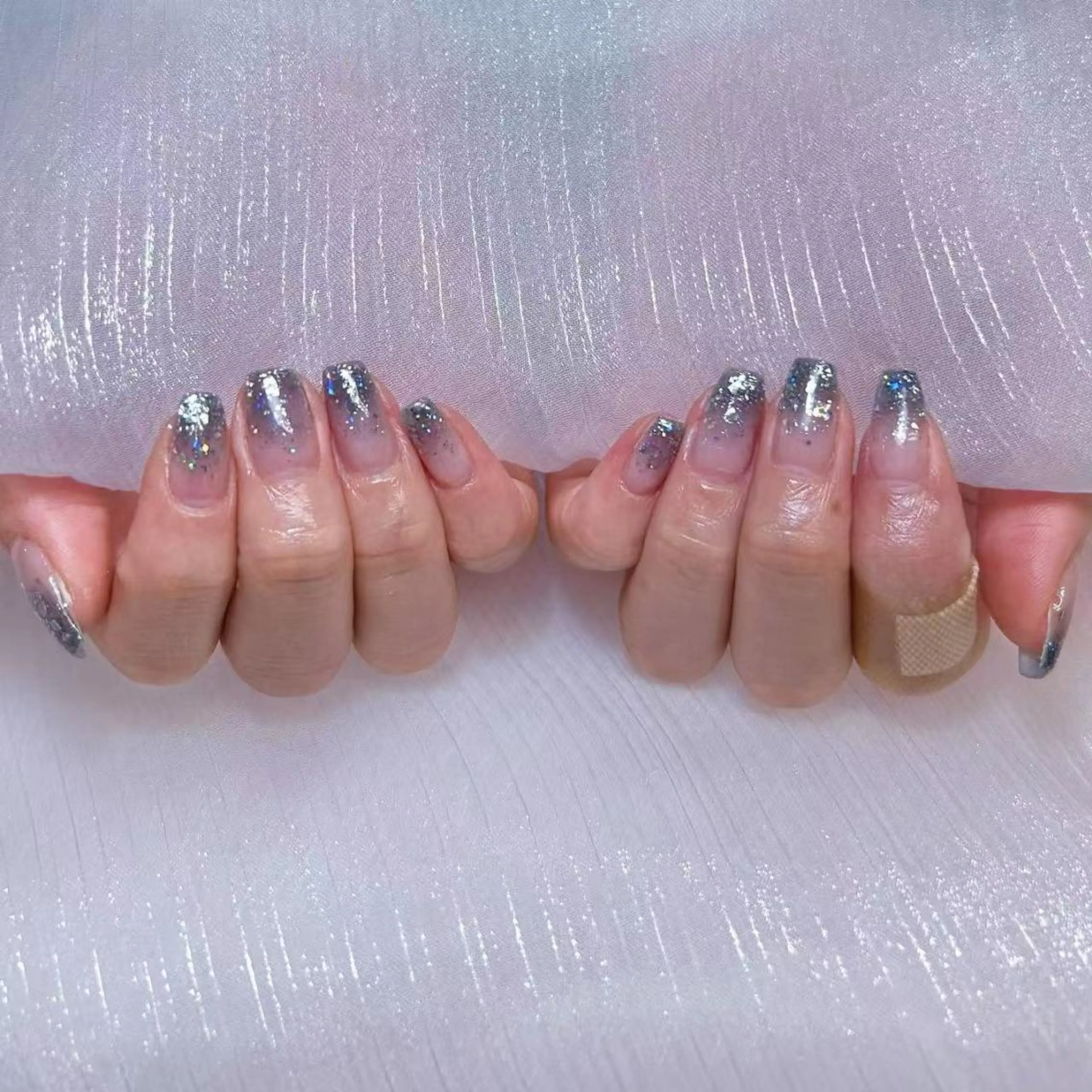 ショート 韓国風ヘア ショートヘア RINA 🎨のネイルデザイン