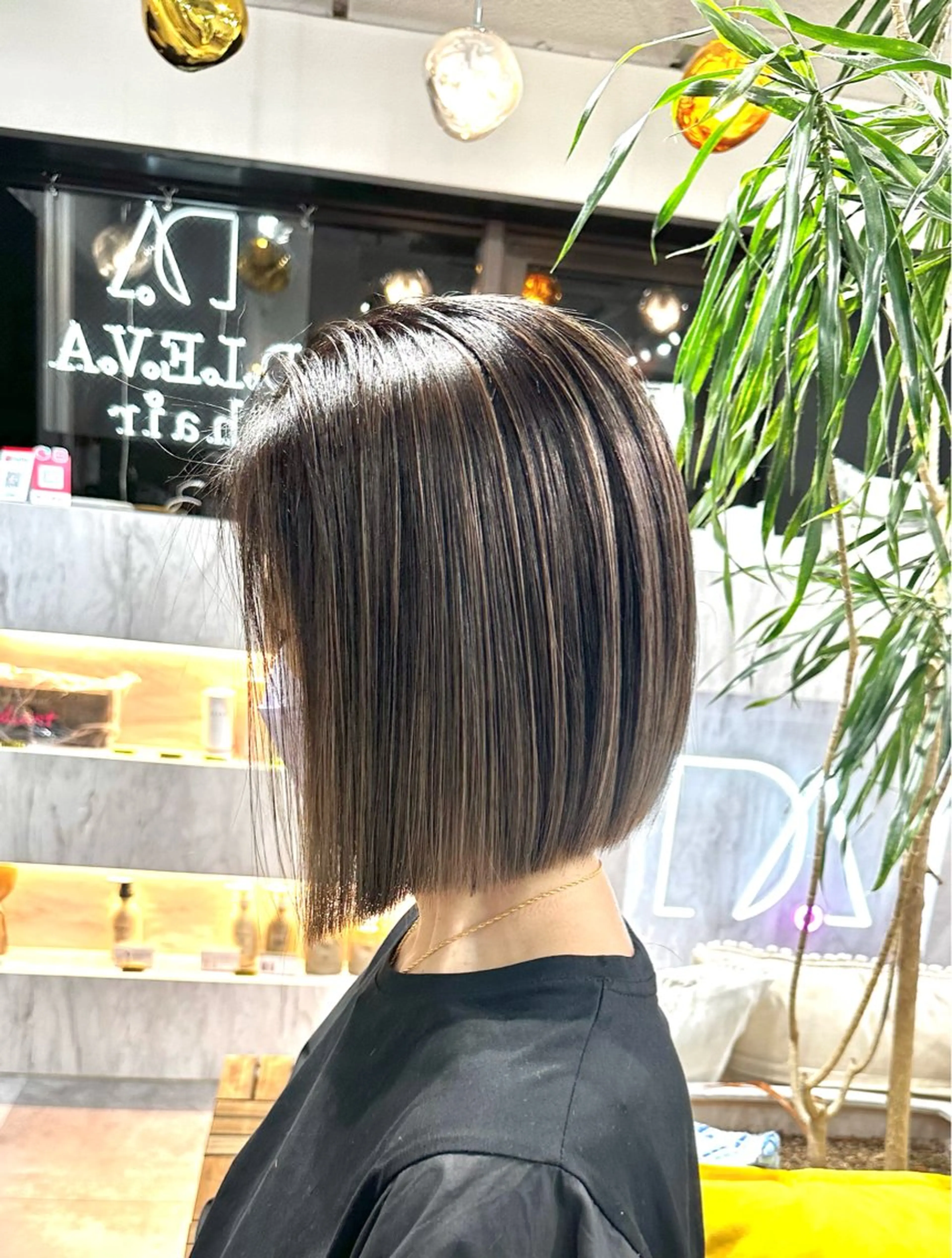 ショート ボブ カット ヘアカラー 海外ヘアー 山村拓士のヘアスタイル