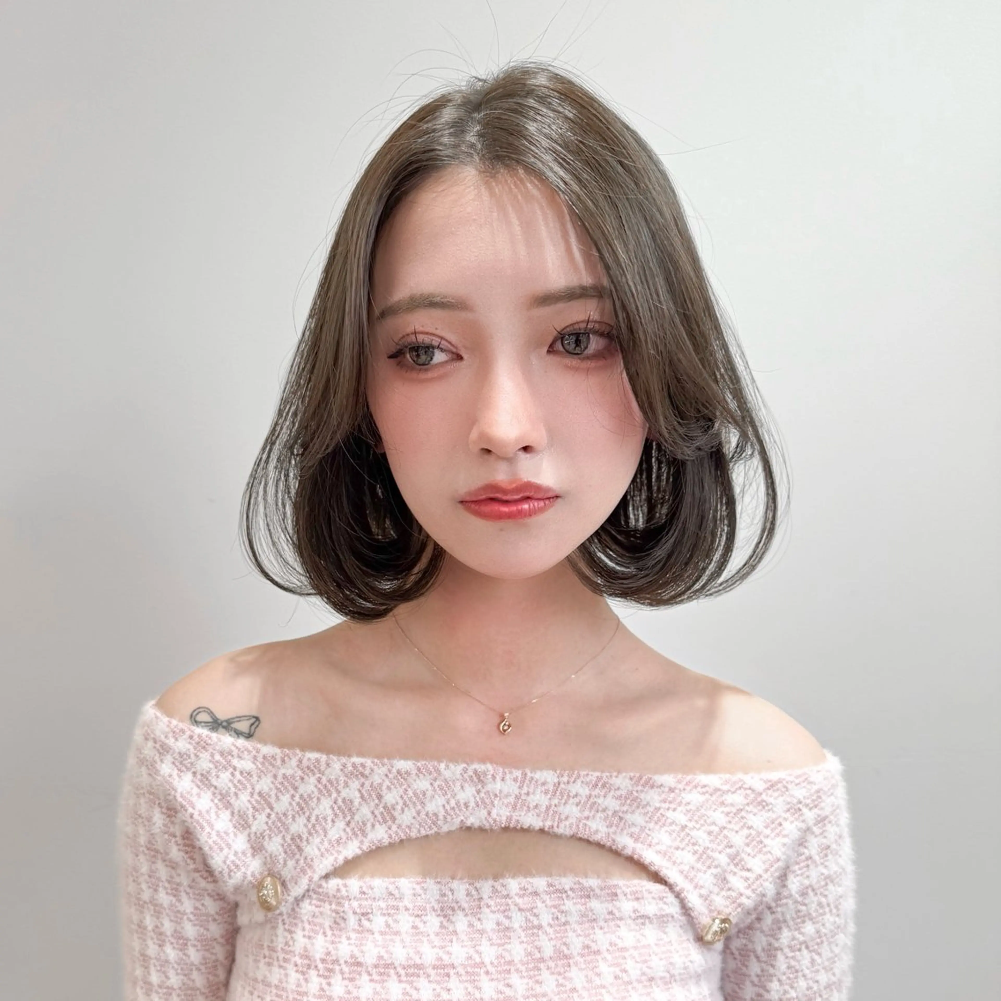 ミディアム ミディアムパーマ ボブ 顔周りカット 髪質改善 タンバルモリ カット ヘアカラー トリートメント 原宿/韓国レイヤー ボブ髪質改善Yasuのヘアスタイル