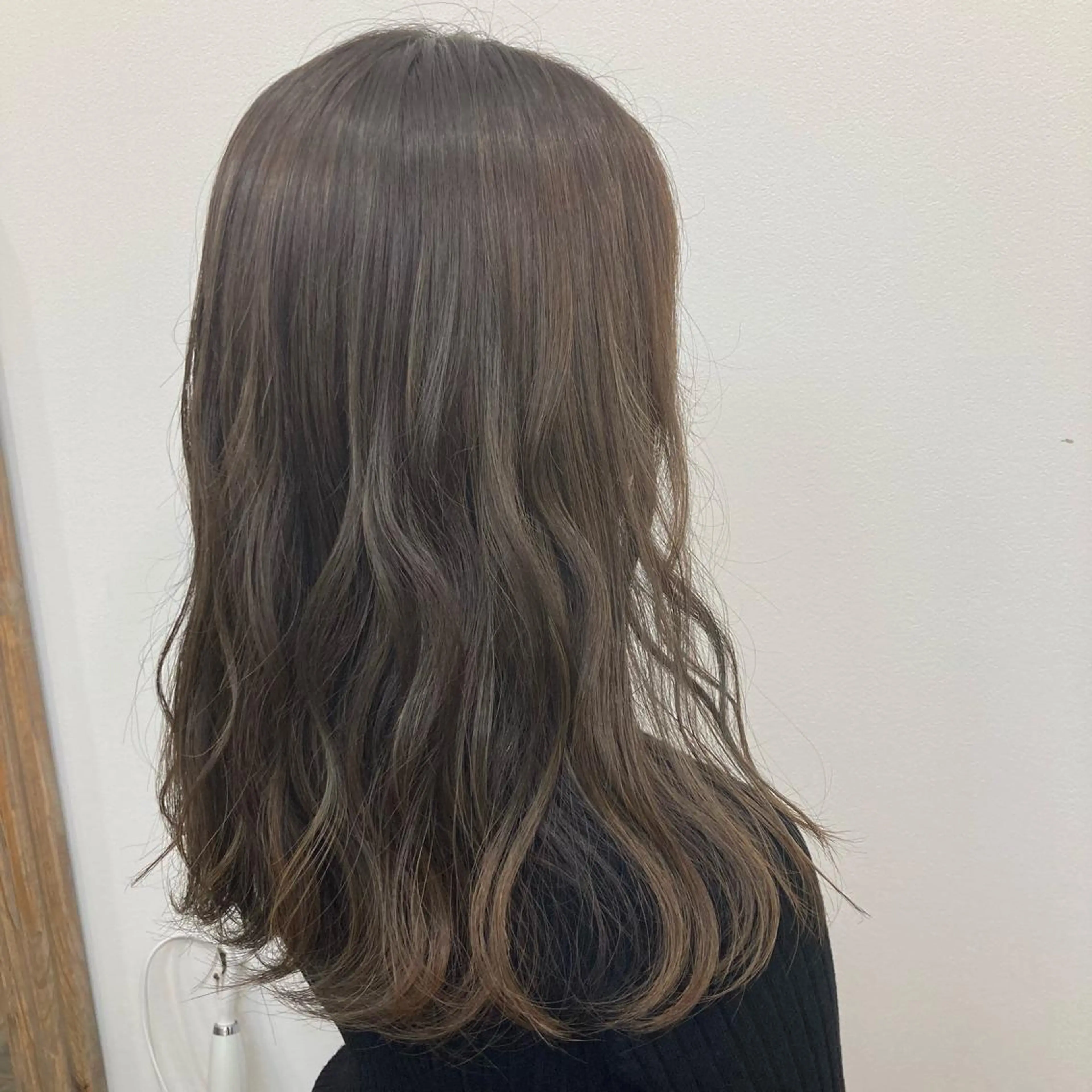 ロング カラー ヘアカラー トリートメント 透明感カラー🫧 nanohaのヘアスタイル