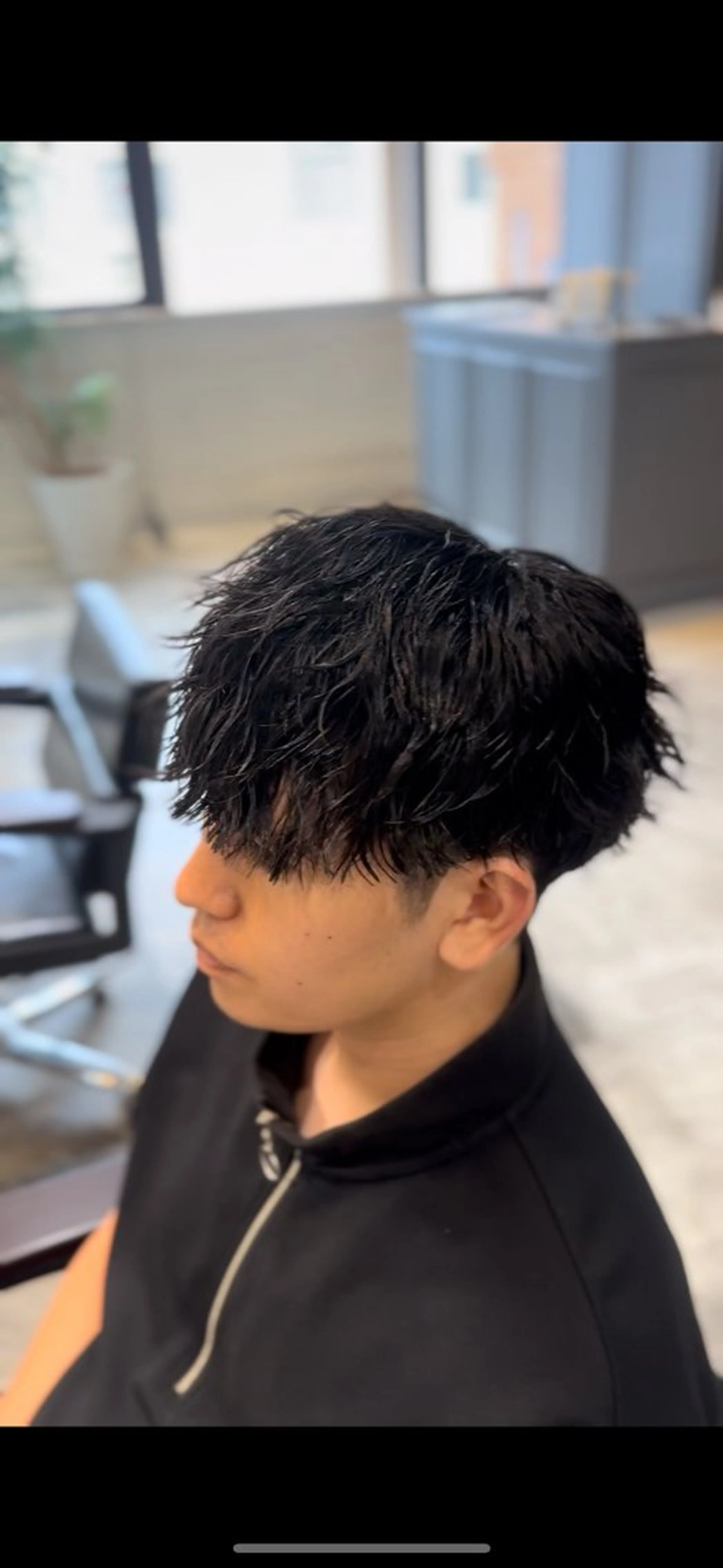 ショート パーマ メンズ HANGOUT ／久富のヘアスタイル