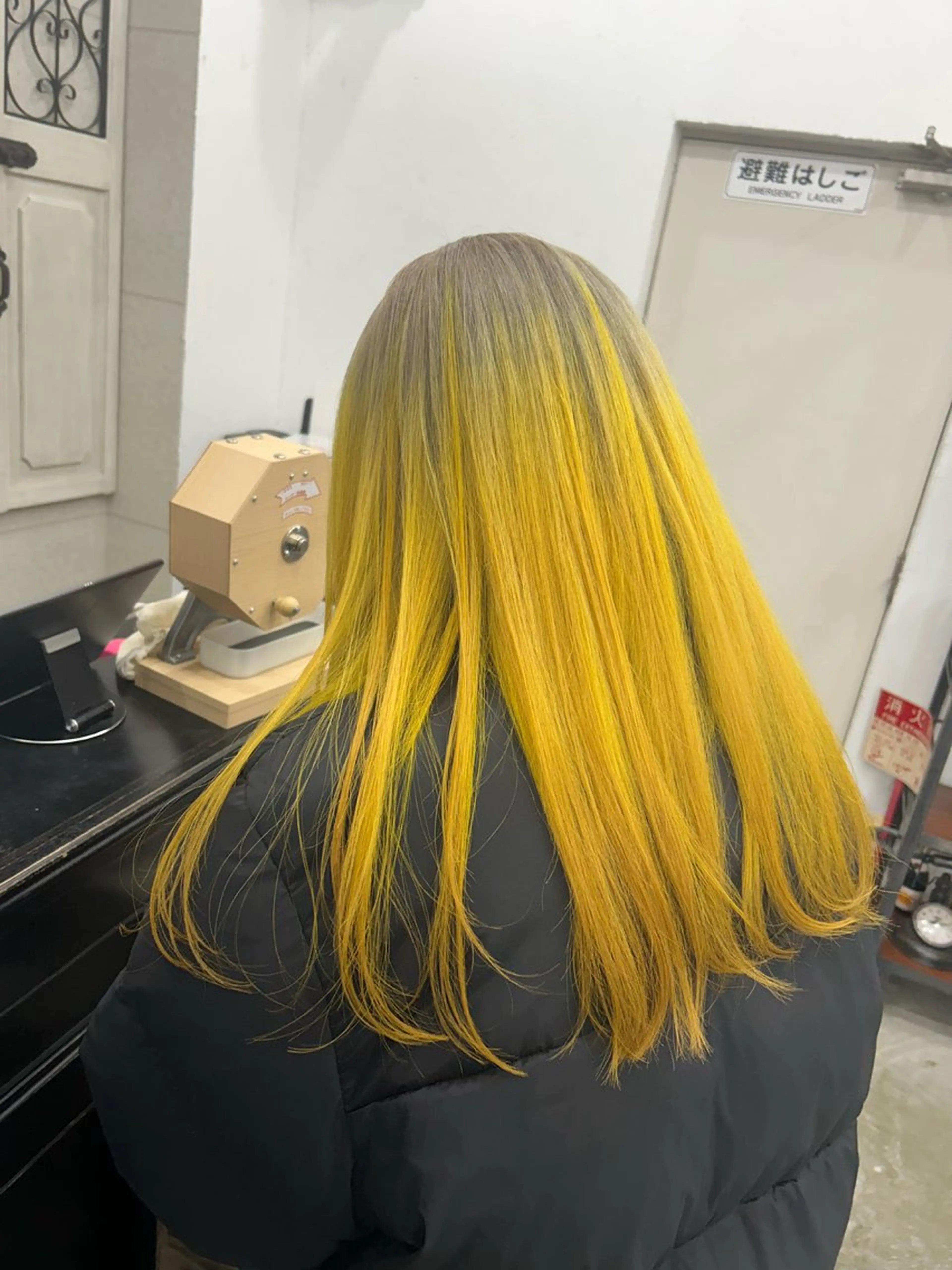 ロング カラー カット ヘアカラー トリートメント レイヤーカット韓国 暖色⭐︎KANAKOのヘアスタイル