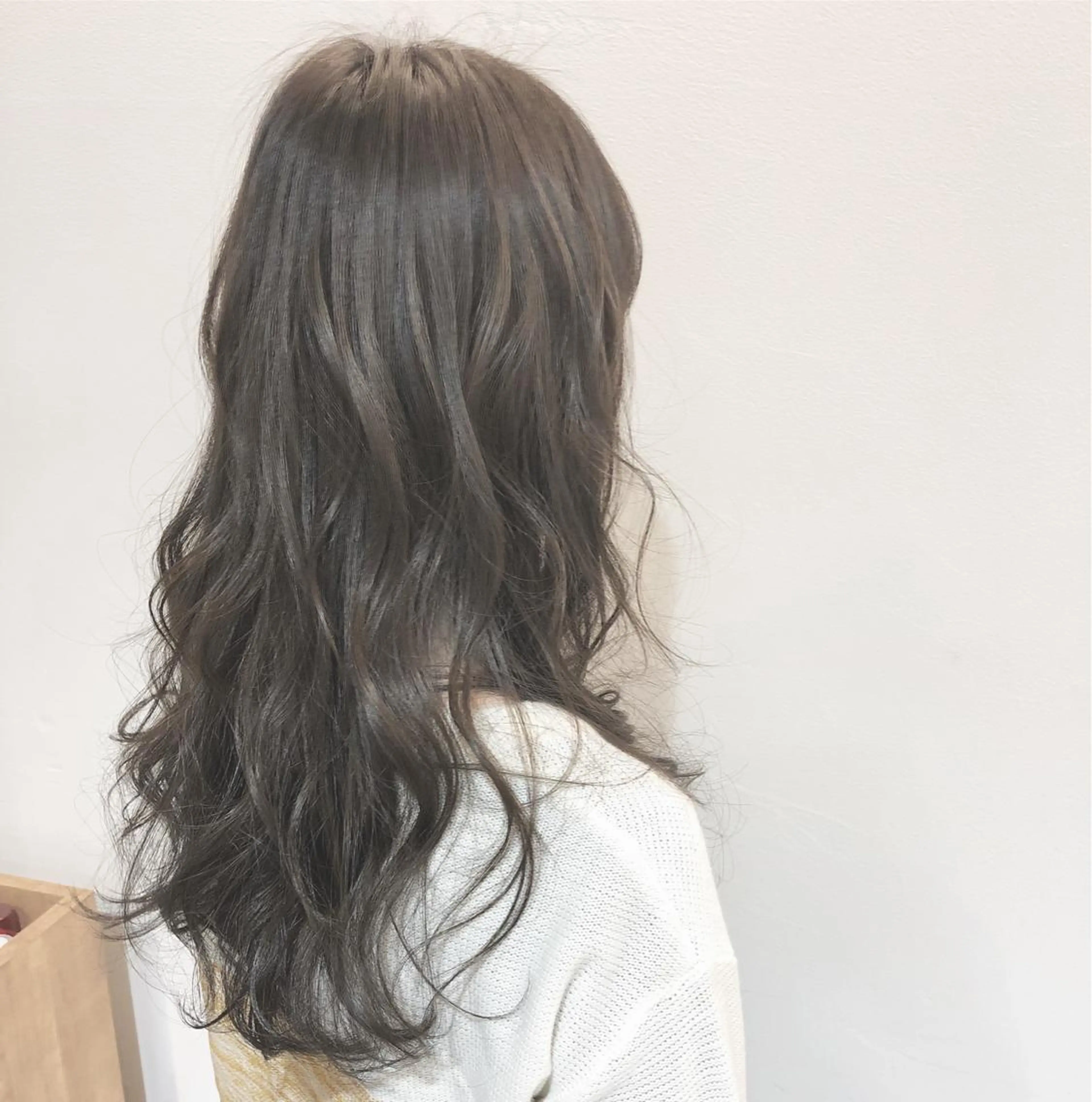 ロング カラー ture by glad所属・ture by gladのヘアスタイル