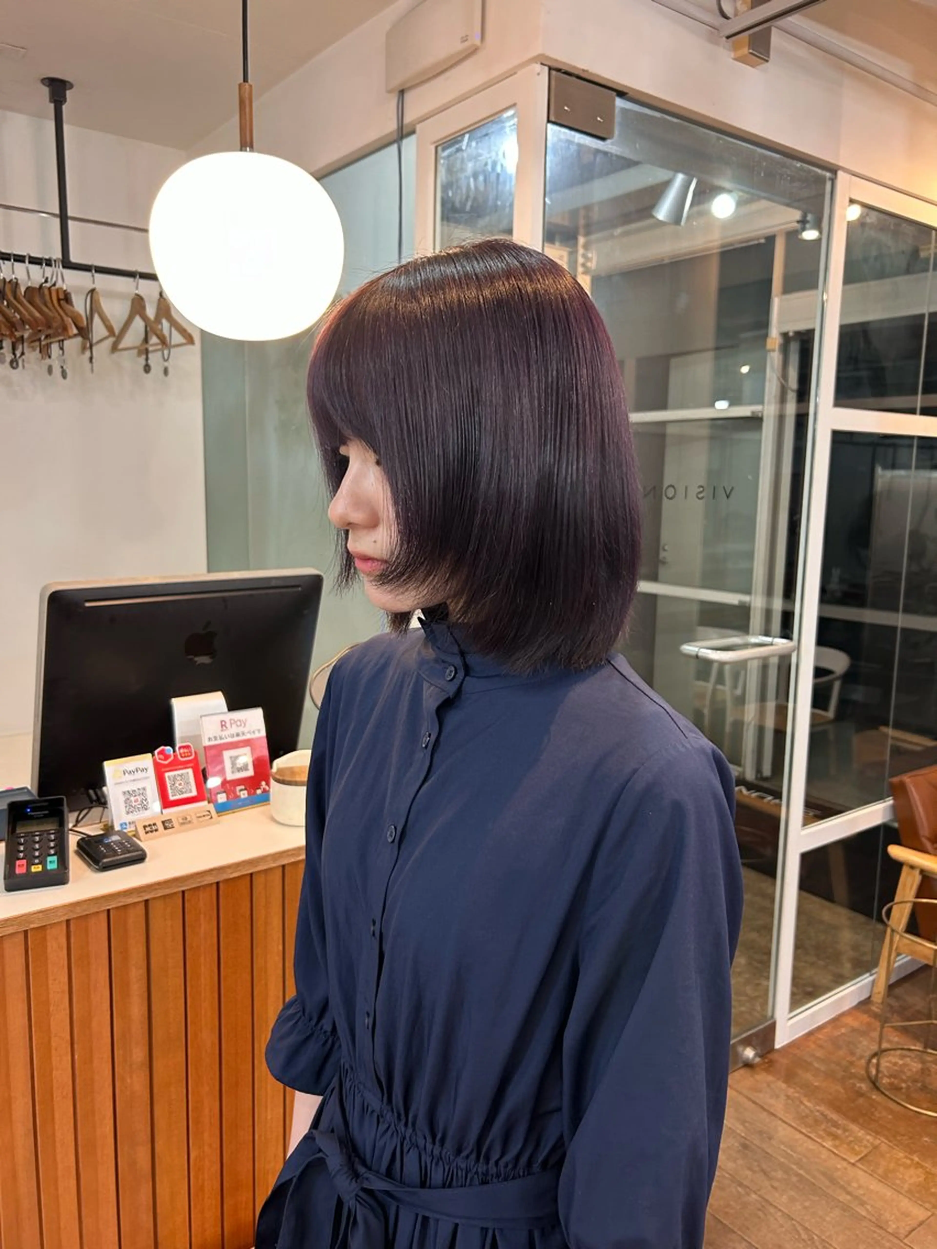 カラー VISION   aoyama所属・かがやしづ ✂️ショートカットのヘアスタイル