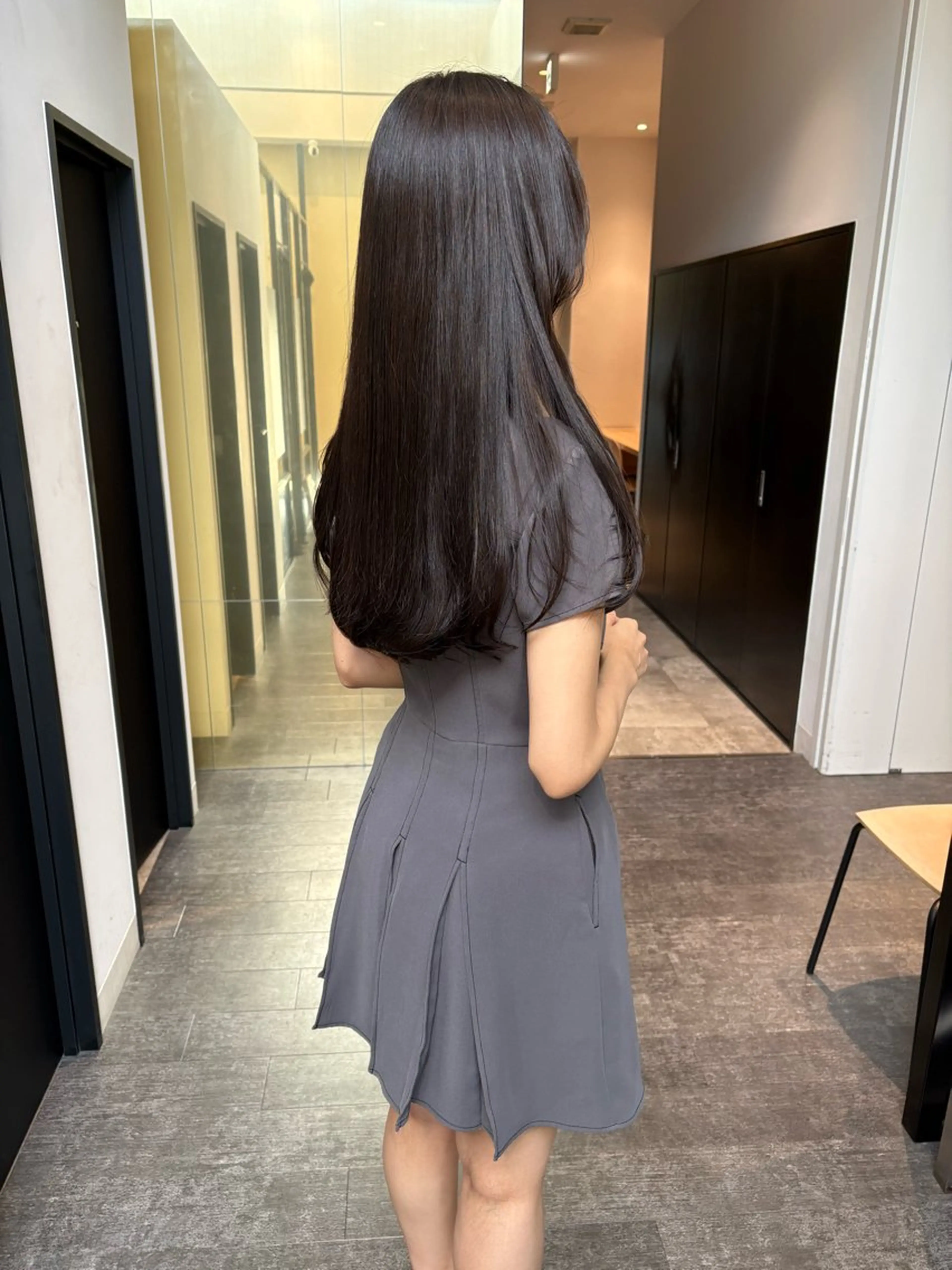 【 CUT + premium care COLOR + 2step TREATMENT 】の写真