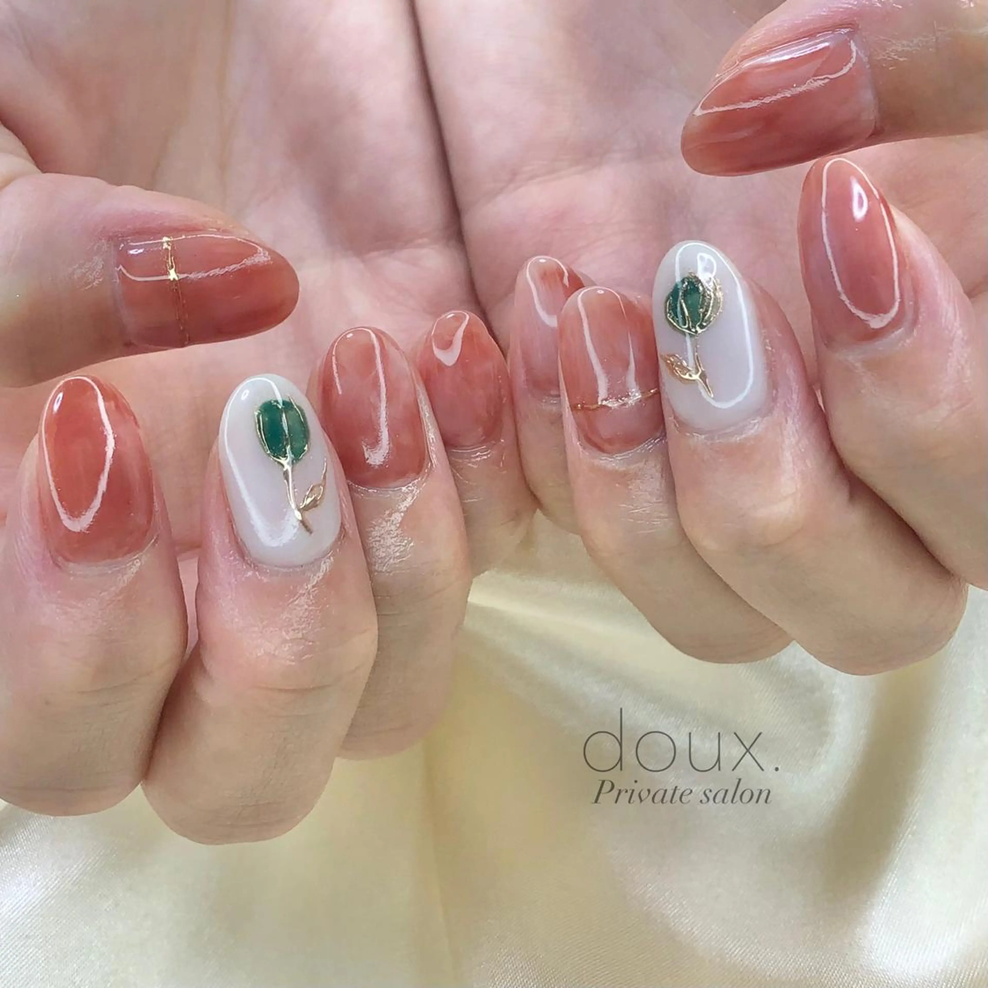 ネイル 持ち込み ニュアンスネイル 春ネイル ハンドネイル doux. nailのネイルデザイン