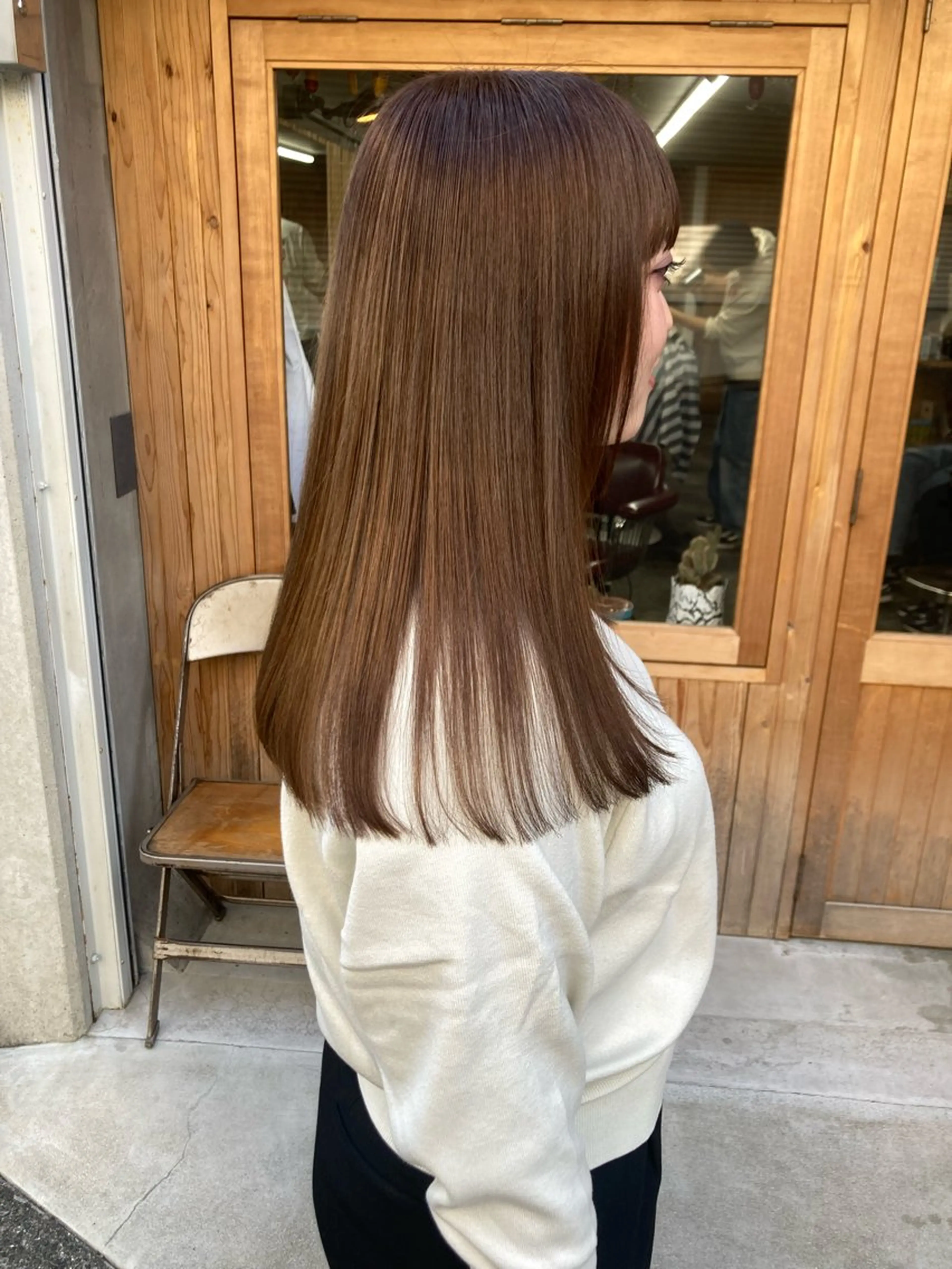 ロング カラー BRUNTJET所属・MAEDA MADOKAのヘアスタイル