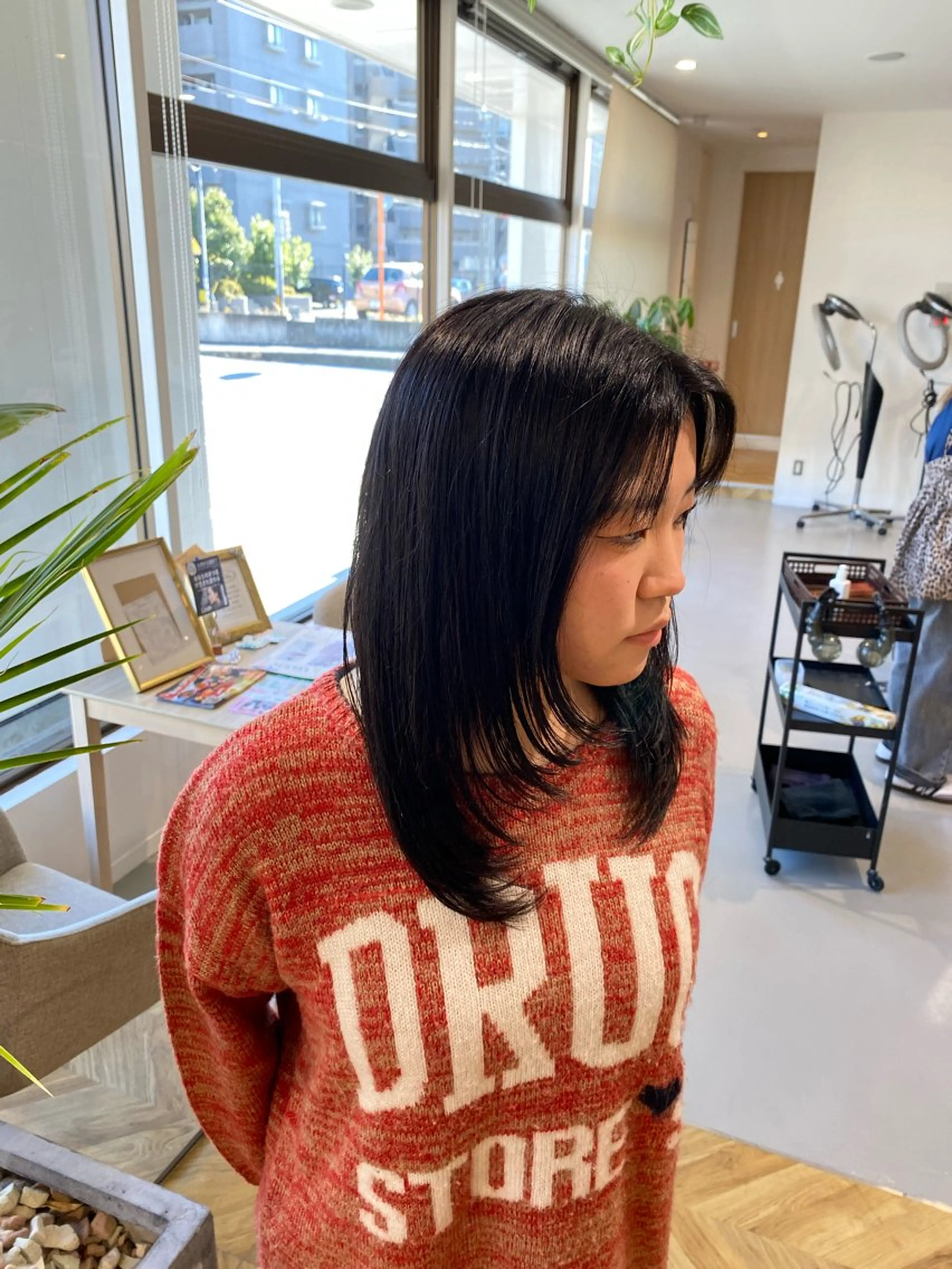 ミディアム カット yate'/ Wカラー/小出捷也のヘアスタイル