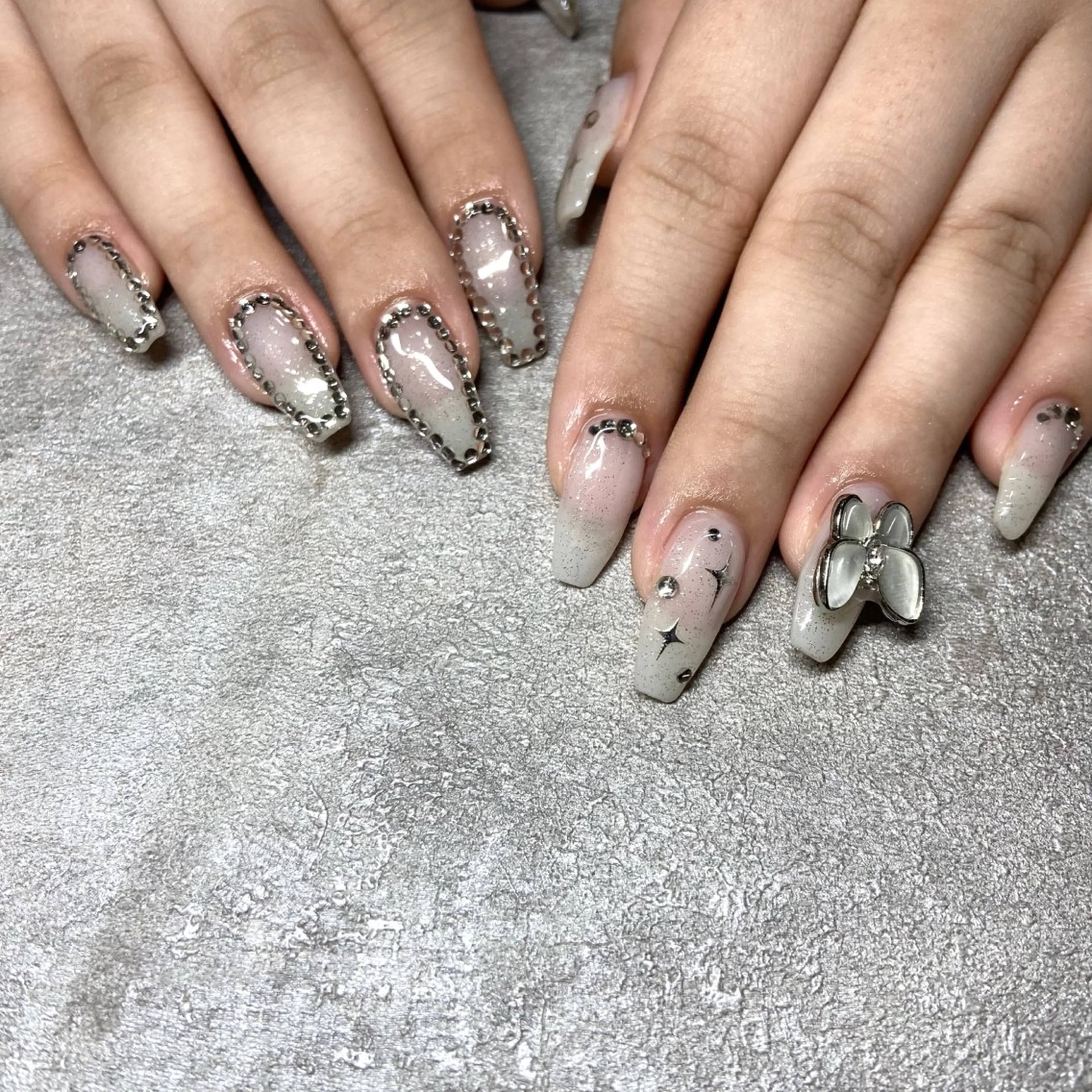 ネイル ハンドネイル Nails VINATIのネイルデザイン