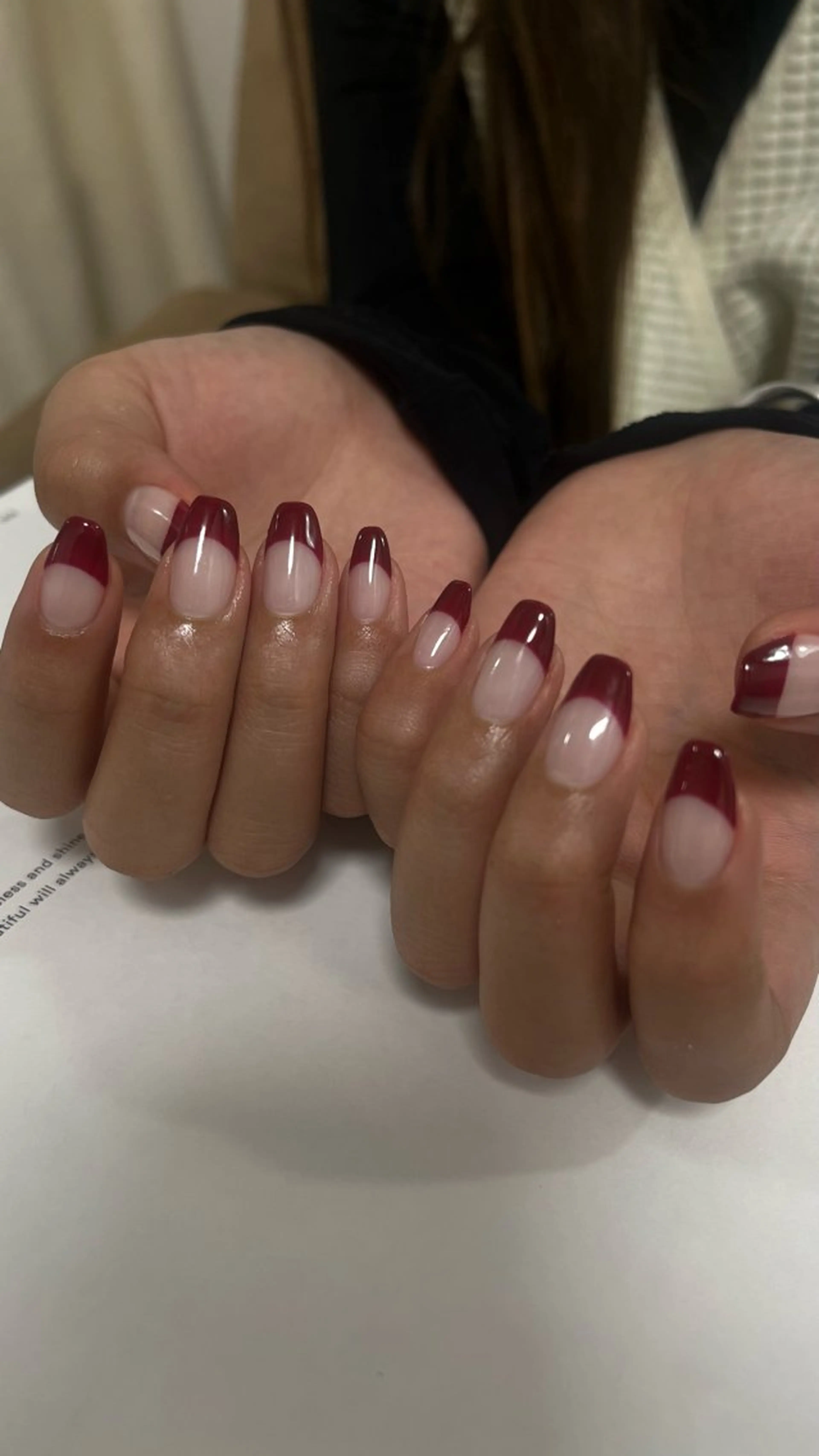 ネイル フレンチネイル ハンドネイル エレン 南越谷のネイルデザイン