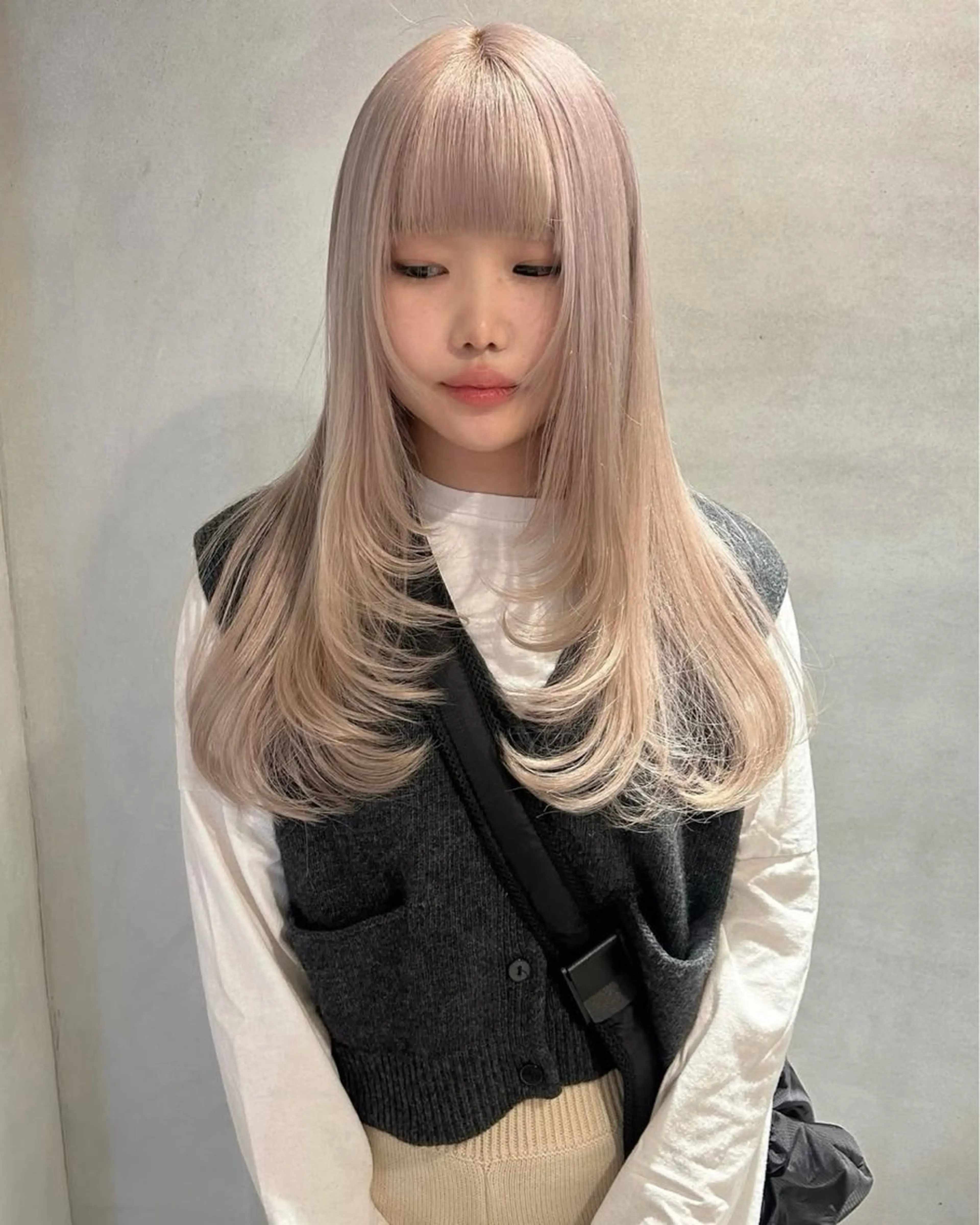 ロング PELE 梅田 ANNEX 大阪梅田茶屋町店 ダブルカラー/ブリーチ/ハイトーン【ペレ】所属・梅田/ハイトーン/ Juriのヘアスタイル