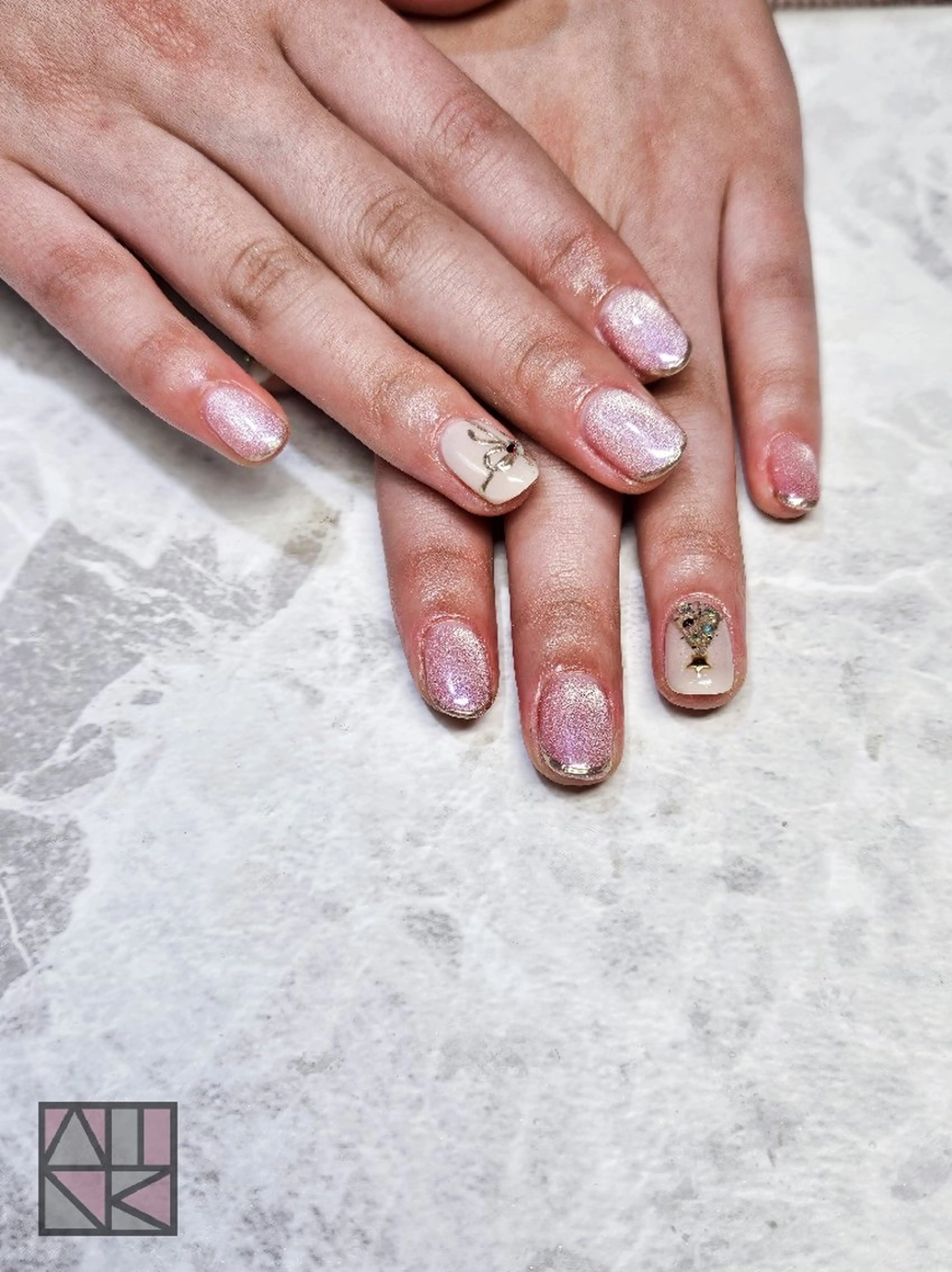 ネイル ハンドネイル WINK所属・吉澤 響香のネイルデザイン