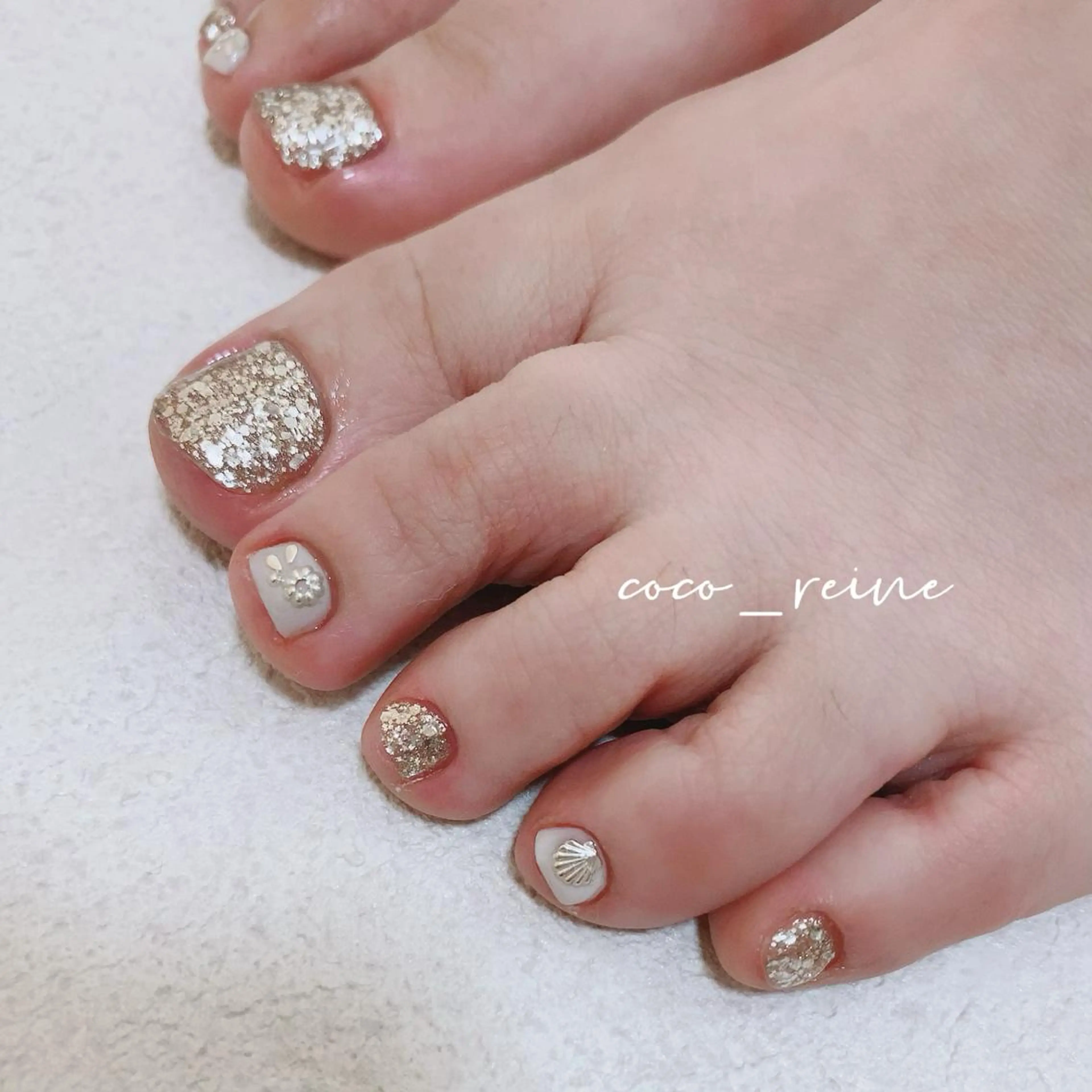 ネイル フットネイル nailist hitomiのマツエク・マツパデザイン