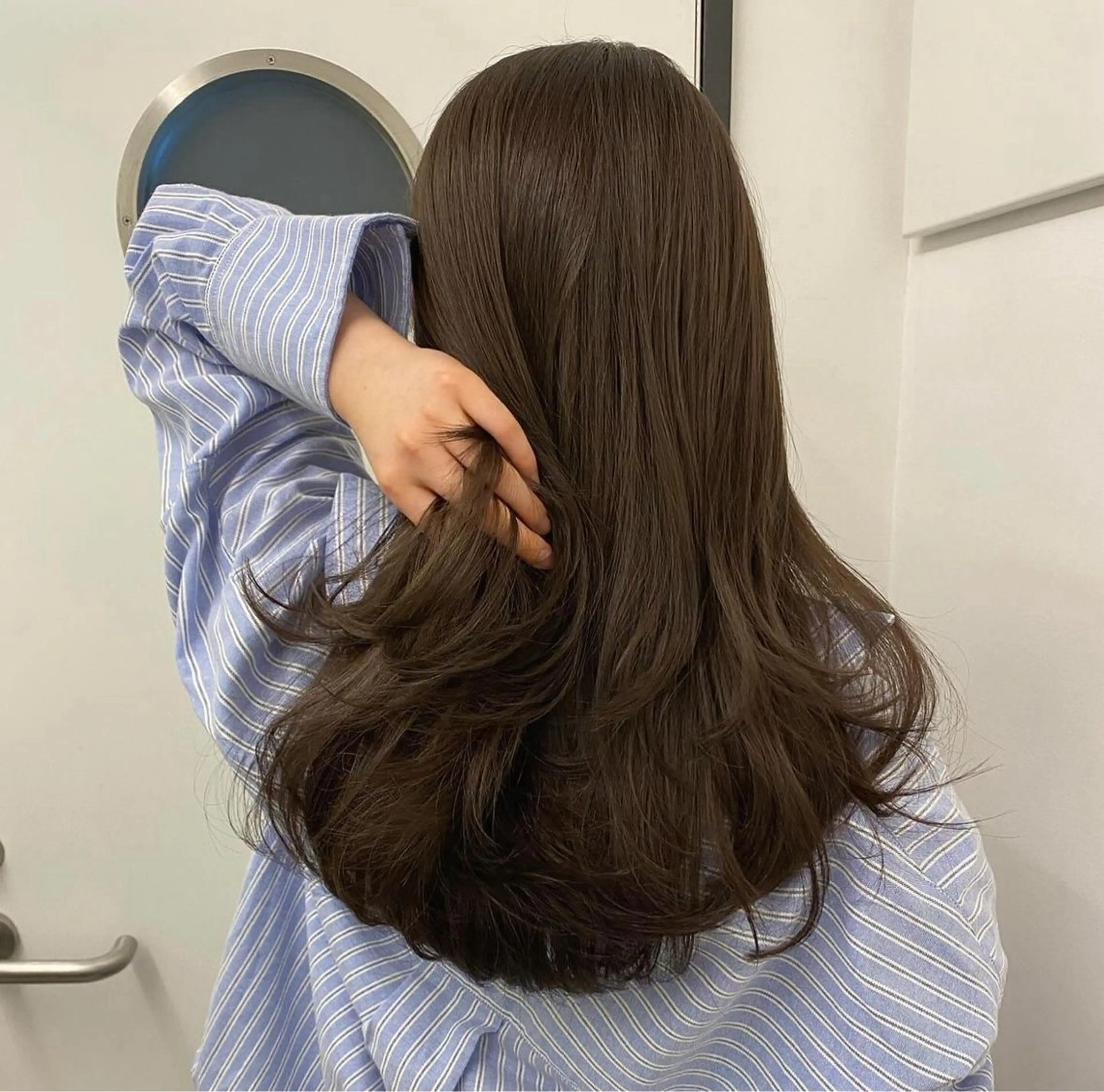 ミディアム カット ヘアカラー ボブ/ポイントパ ーマ大阪梅田/みなみのヘアスタイル