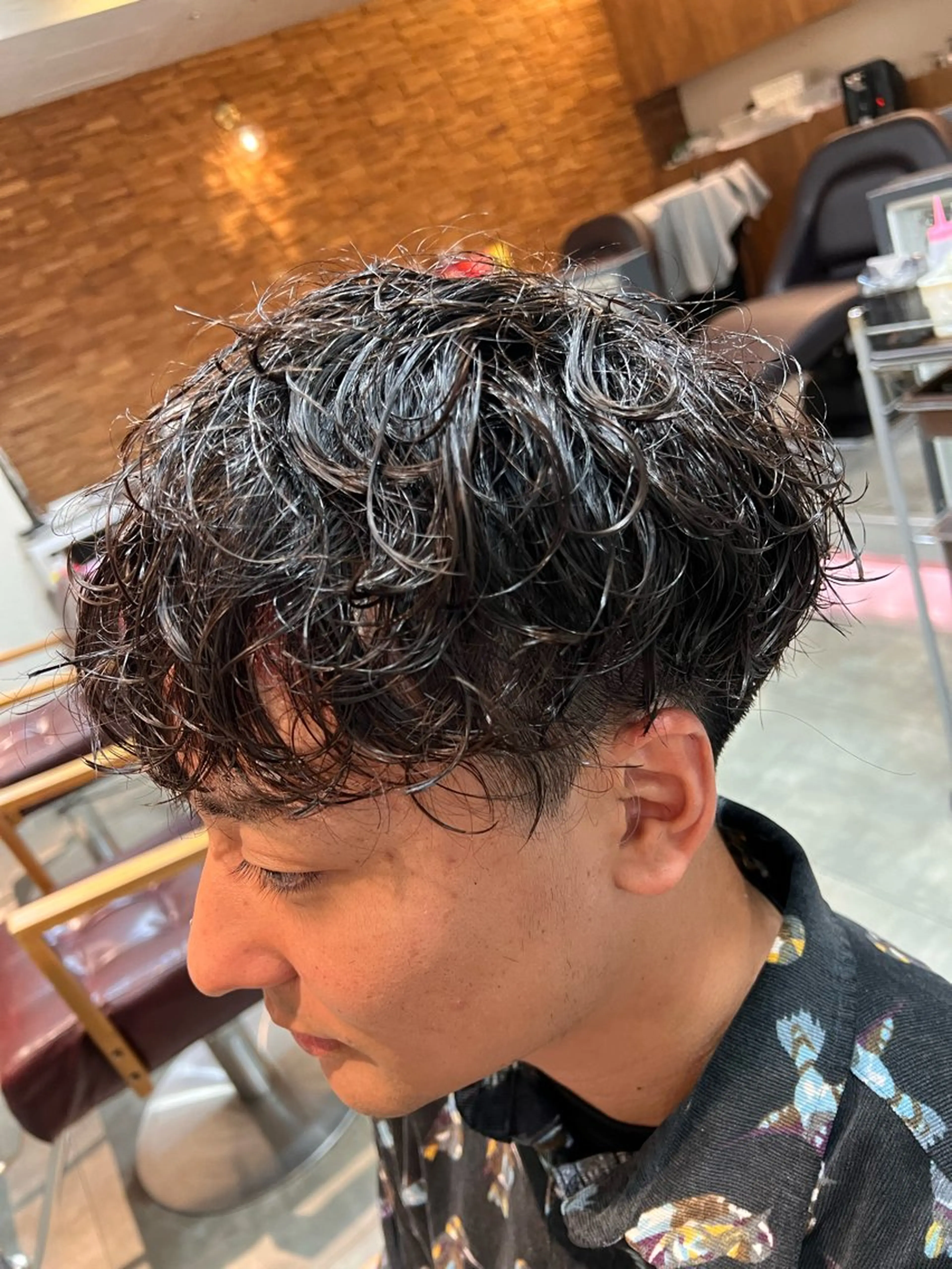 パーマ メンズ 波巻きパーマ カット パーマ little  porto所属・透明感・艶感 小坂隼斗のヘアスタイル